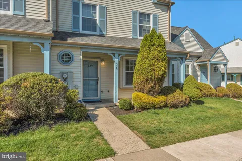 MLS: NJCD2090198