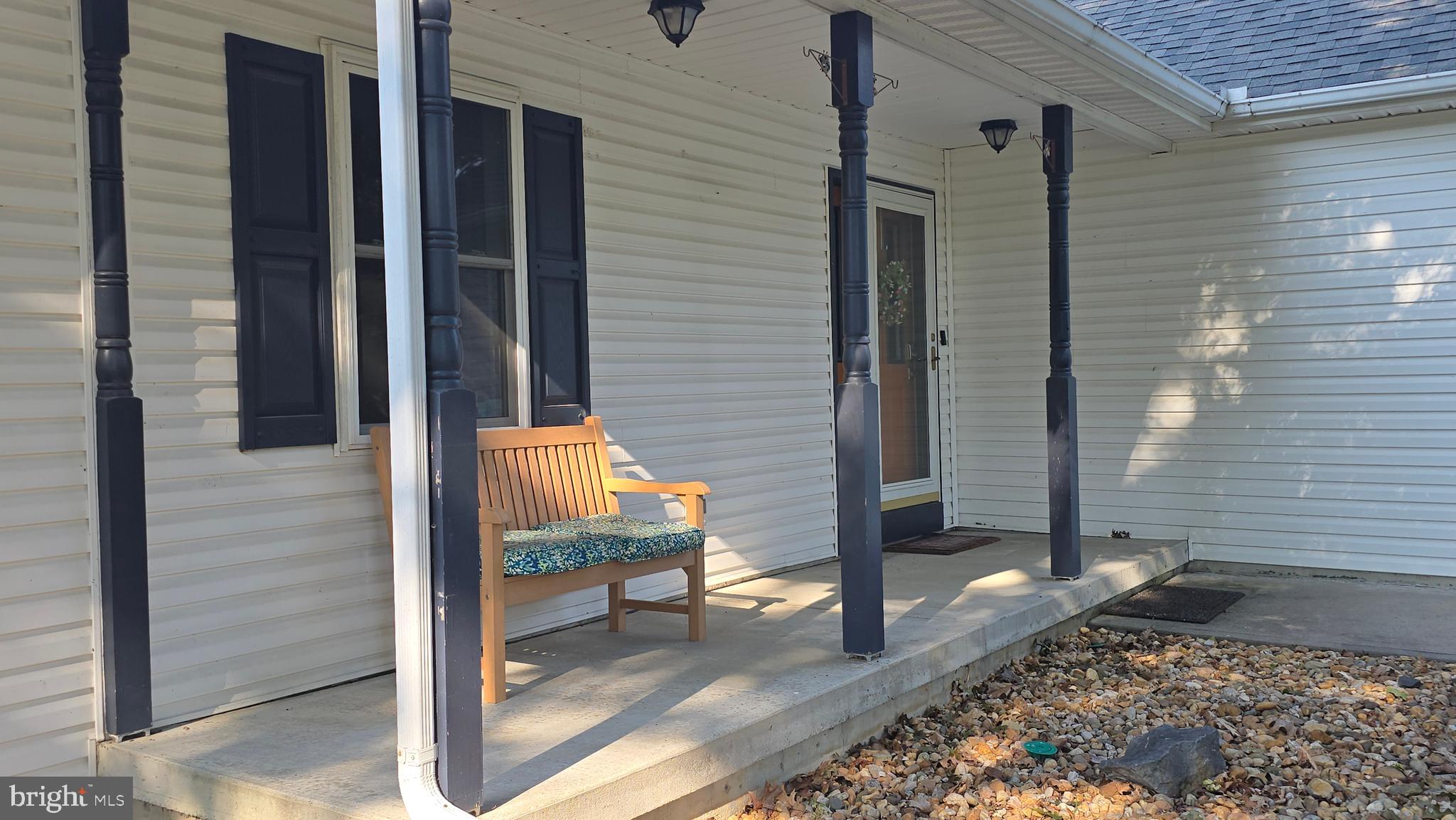 FOXCREST MANOR - Residential