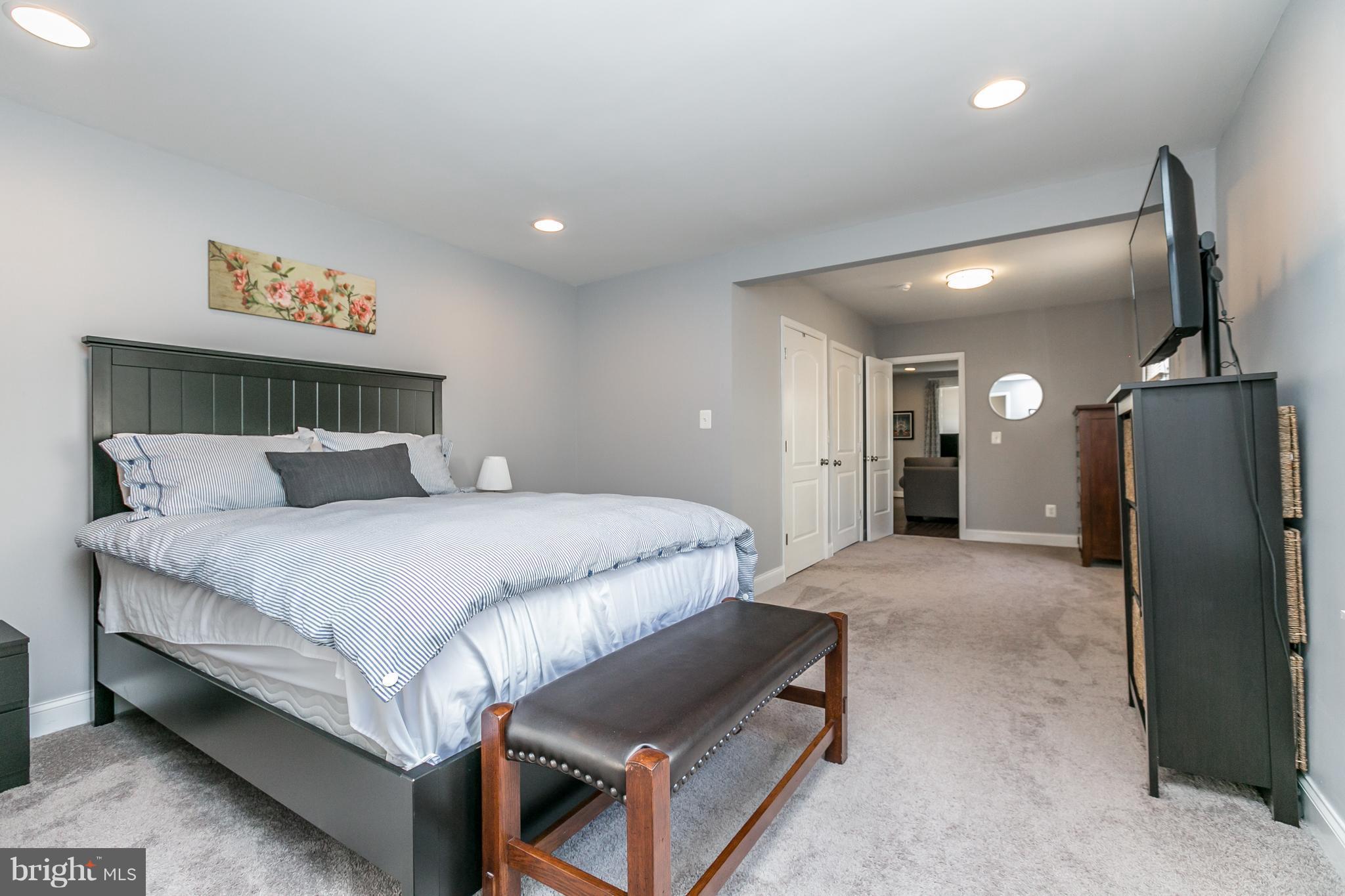 HAMILTON HEIGHTS - Residential