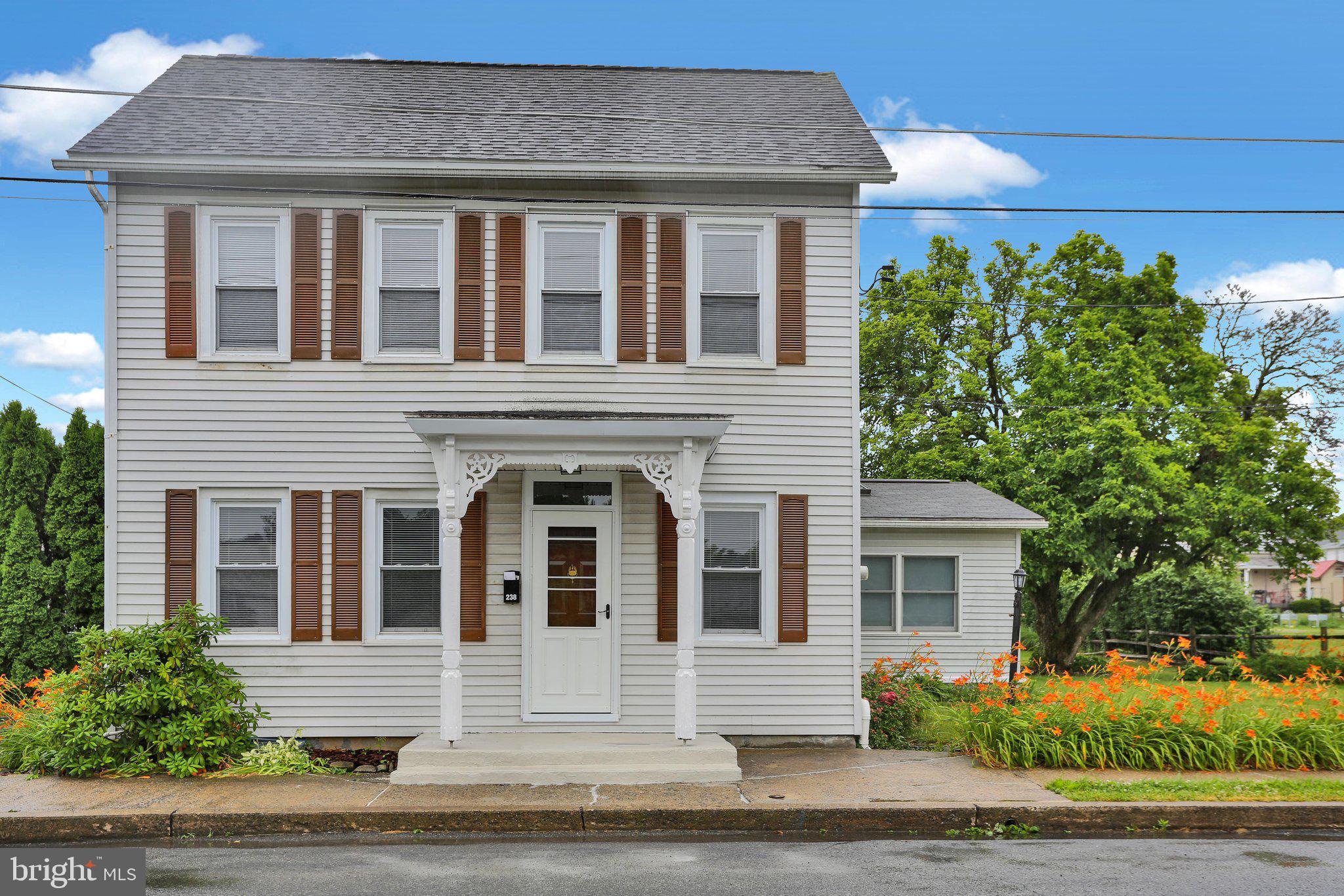 238 PENN STREET