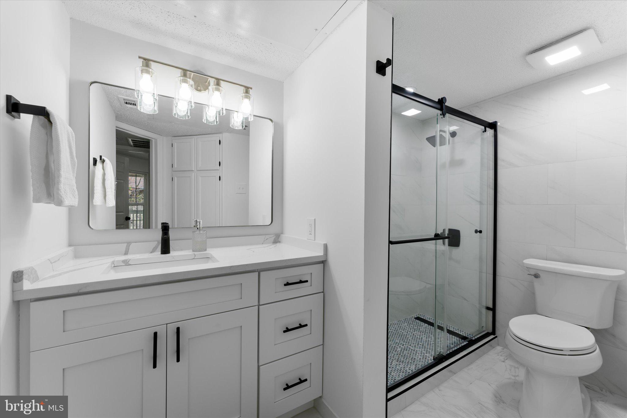 FOUNTAINS AT MCLEAN - Residential