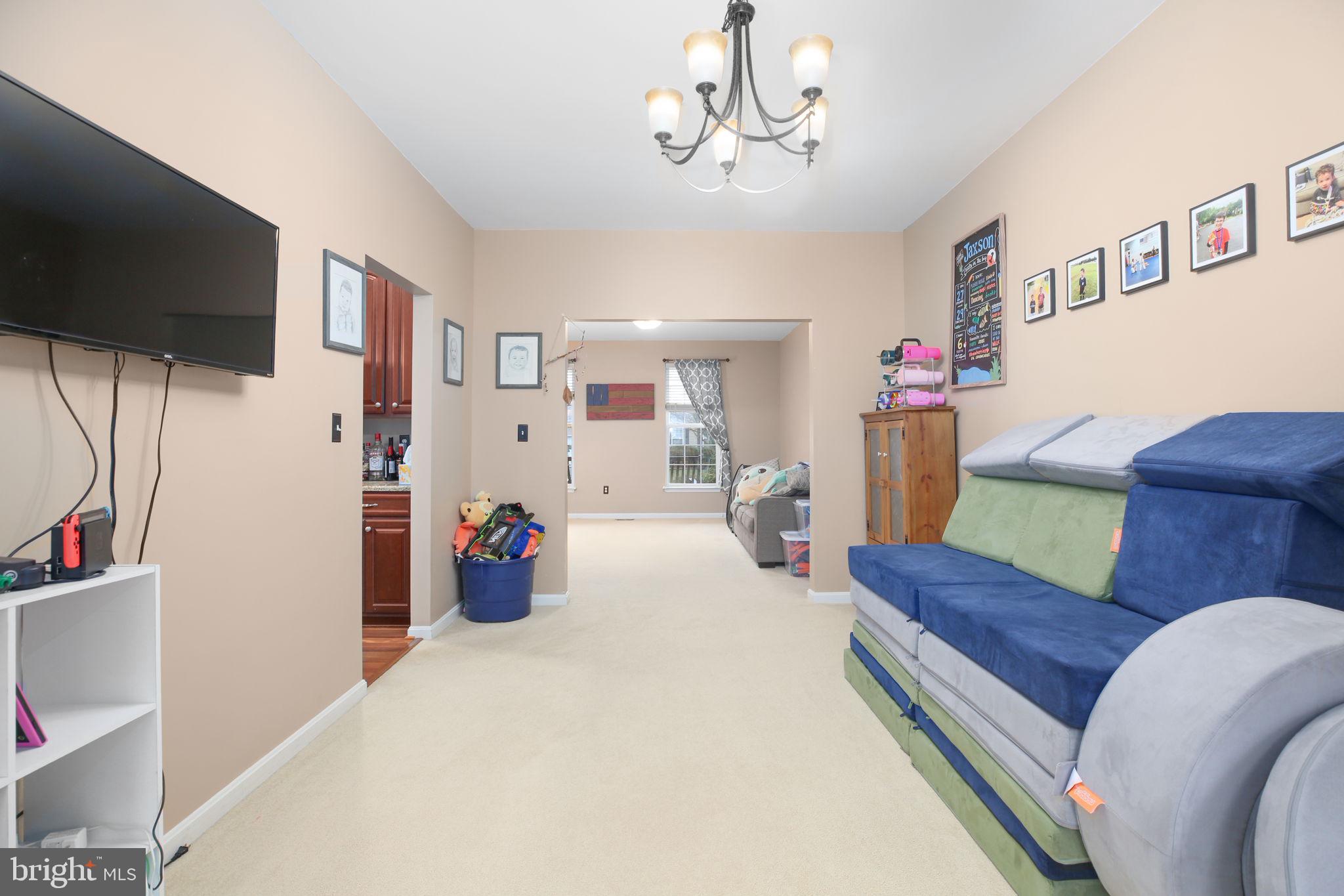 THE GLEN (SALEM FIELDS) - Residential