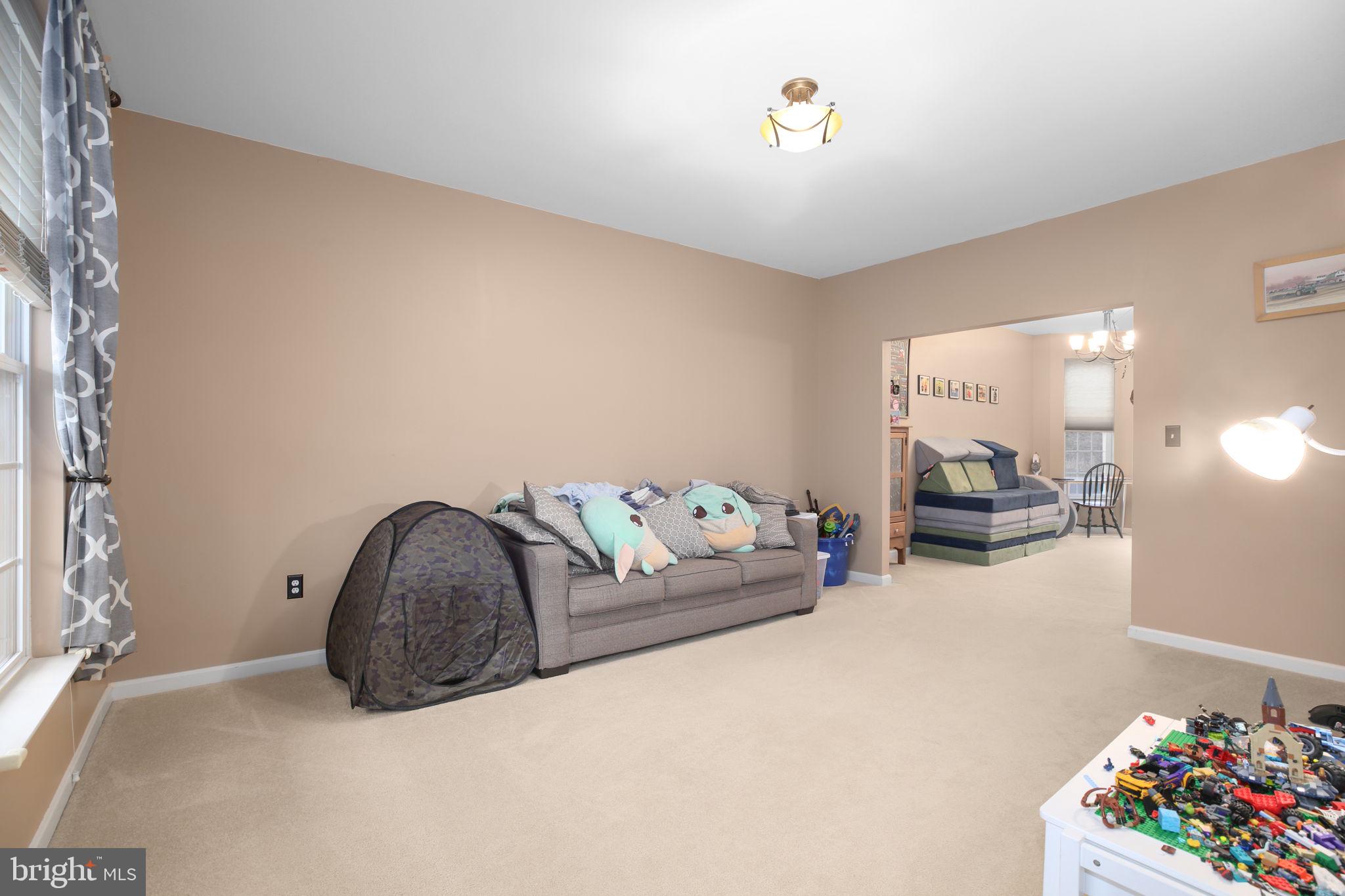 THE GLEN (SALEM FIELDS) - Residential