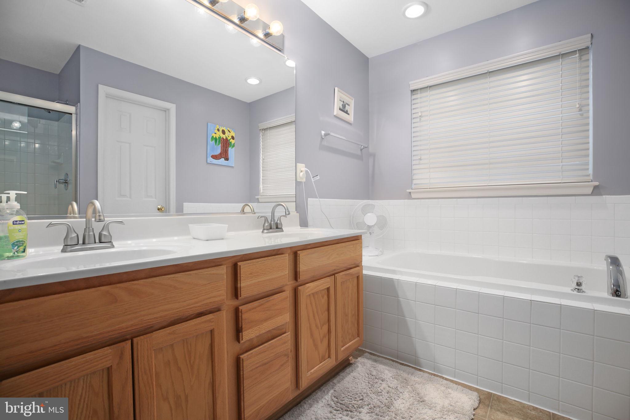 THE GLEN (SALEM FIELDS) - Residential