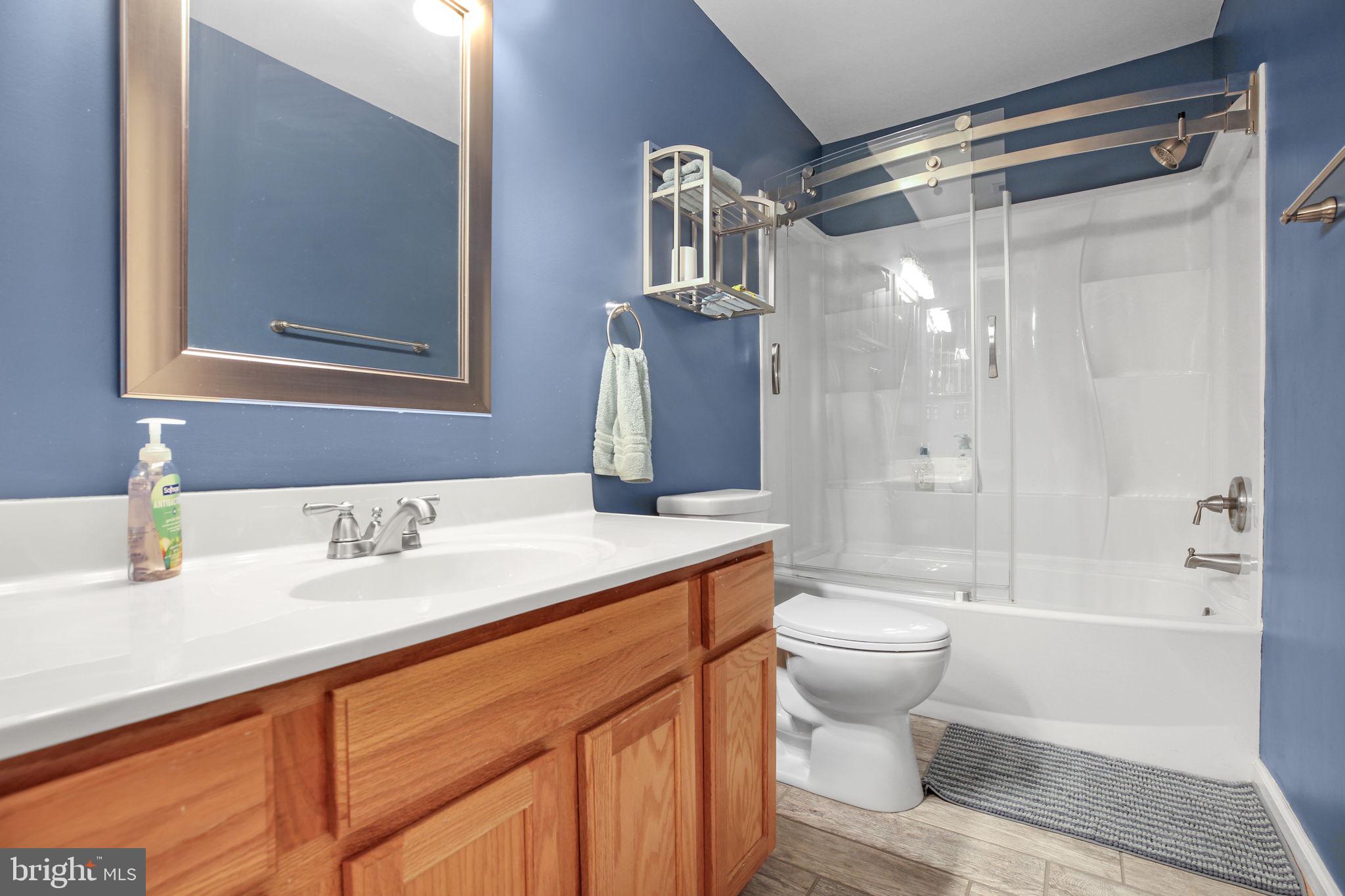 THE GLEN (SALEM FIELDS) - Residential