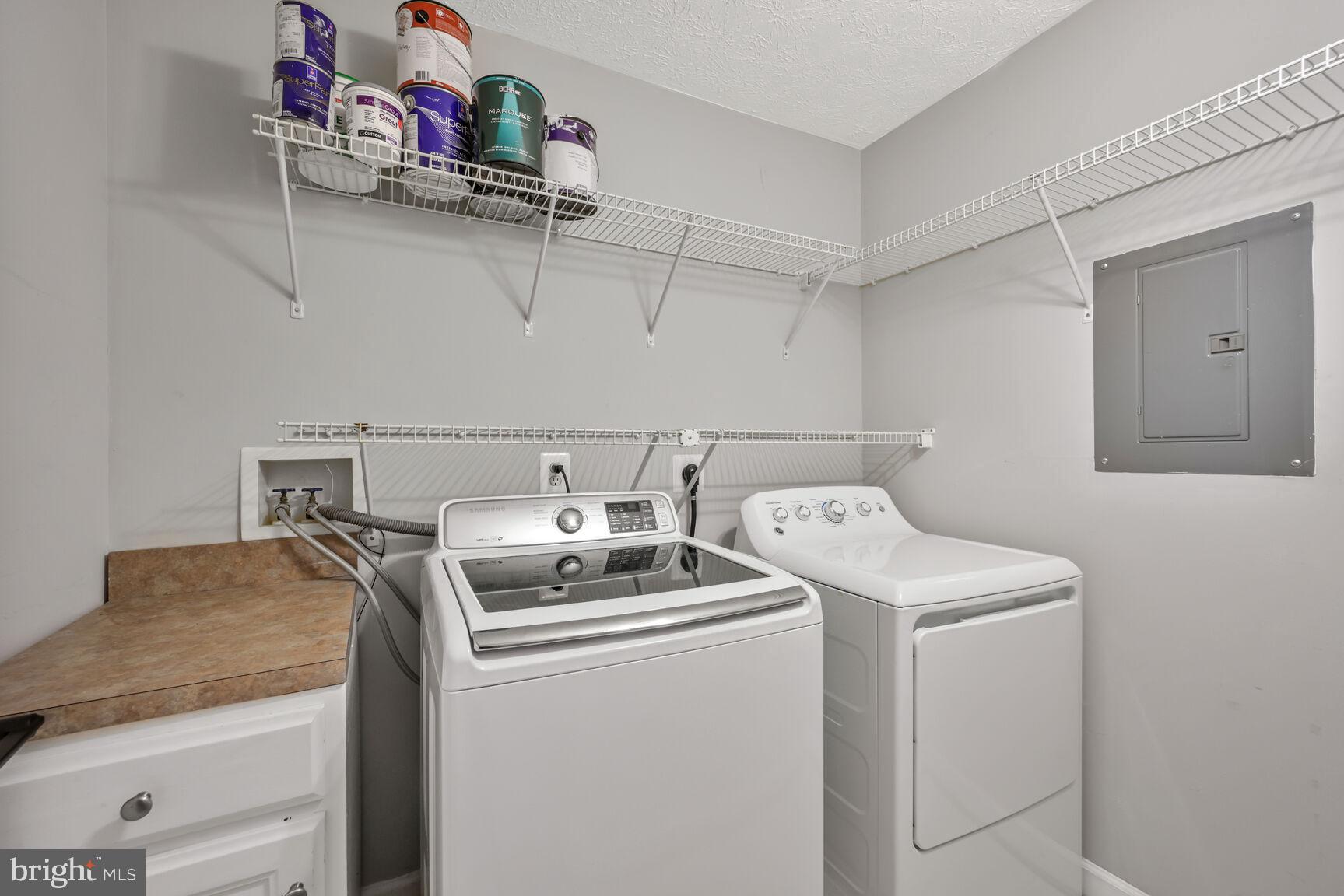 HARBOUR GATES - Residential