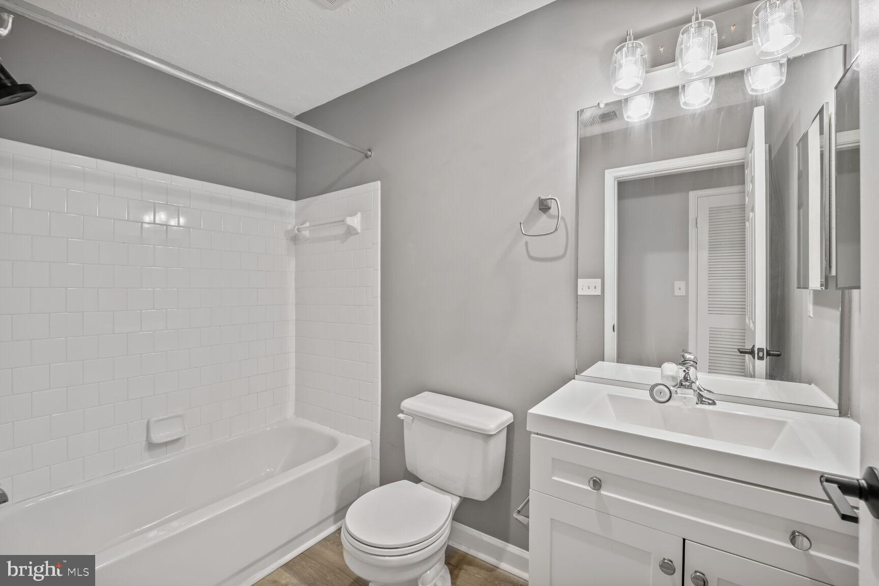 HARBOUR GATES - Residential