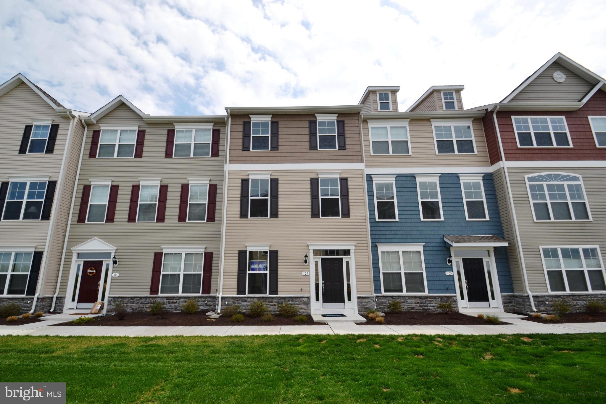 Beautiful townhome in historic Easton. 1,800 sq ft of living space with open floor layout. **To Be Built June 2019. Photos are representative.