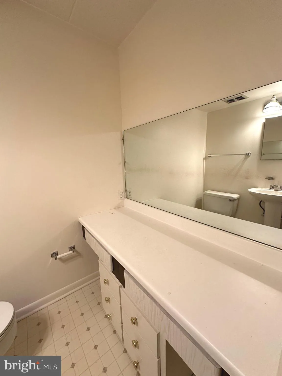 Hagerstown, Maryland 21740, United States, 2 Bedrooms Bedrooms, ,2 BathroomsBathrooms,Residential,Active,90594