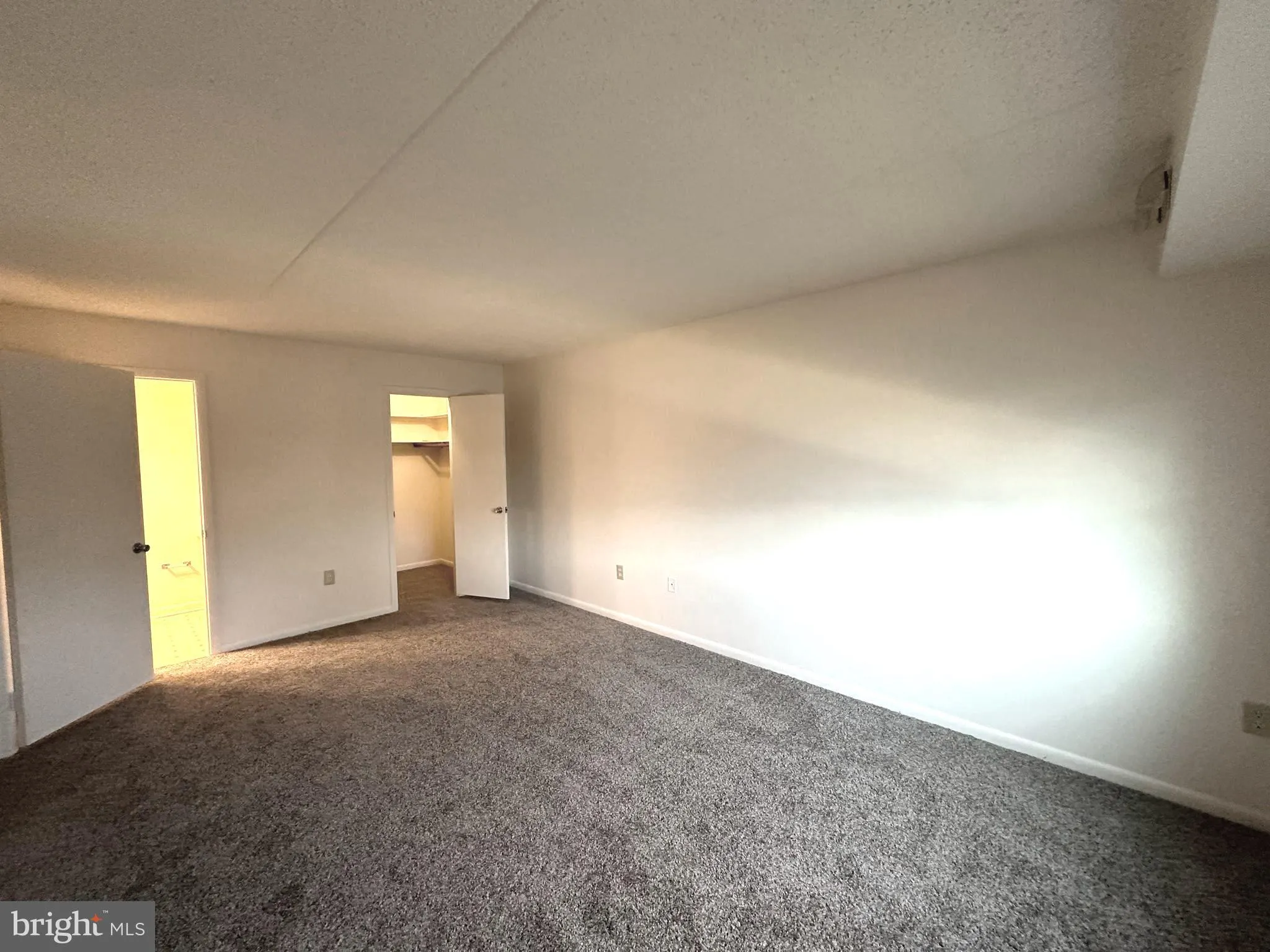 Hagerstown, Maryland 21740, United States, 2 Bedrooms Bedrooms, ,2 BathroomsBathrooms,Residential,Active,90594