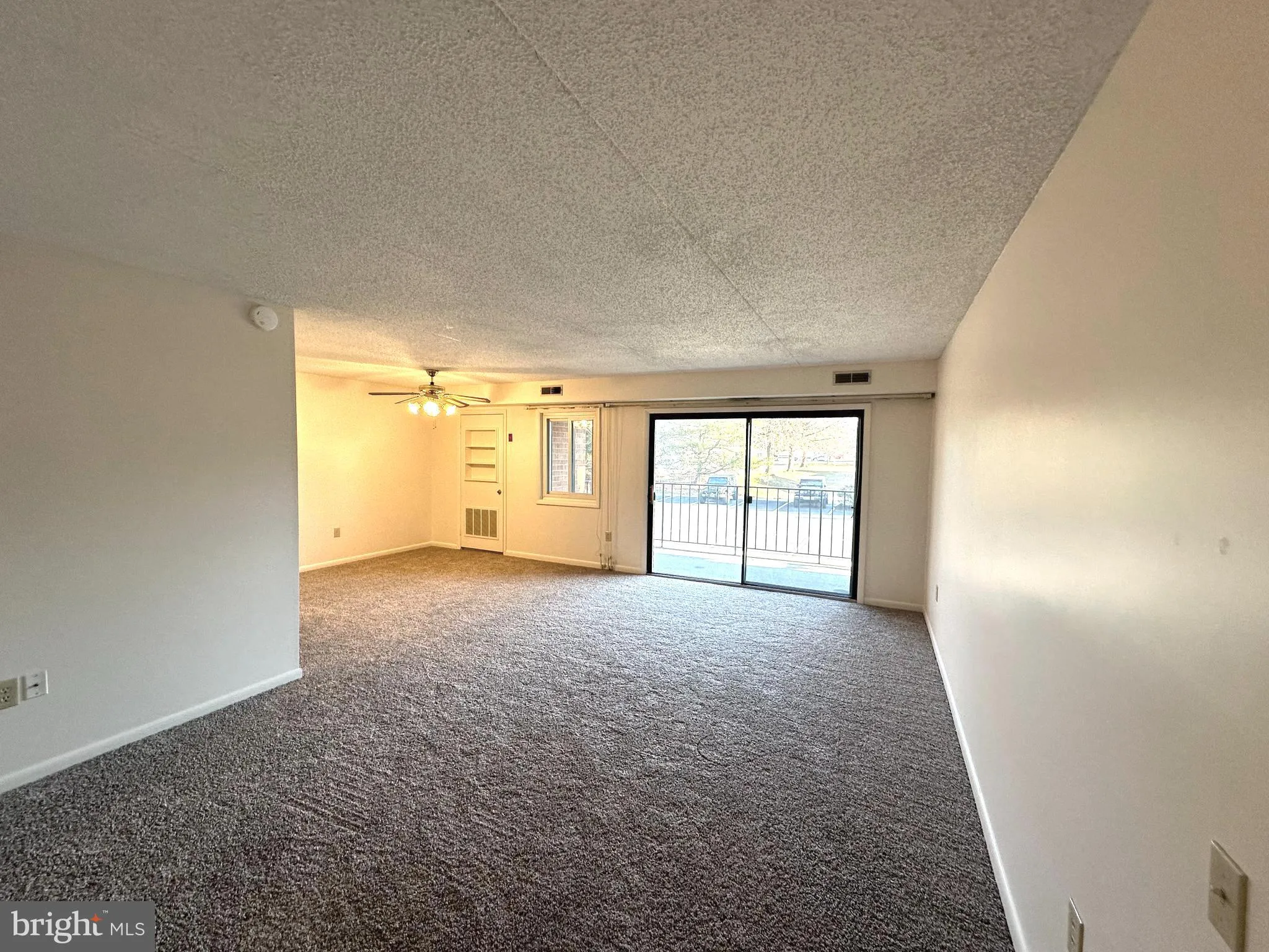 Hagerstown, Maryland 21740, United States, 2 Bedrooms Bedrooms, ,2 BathroomsBathrooms,Residential,Active,90594