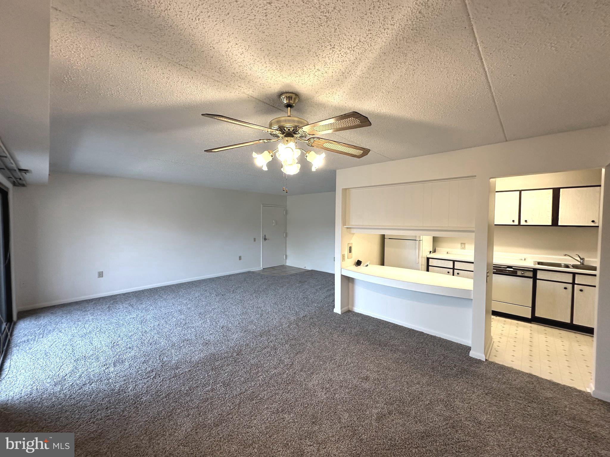 EDGEWOOD - Residential Lease