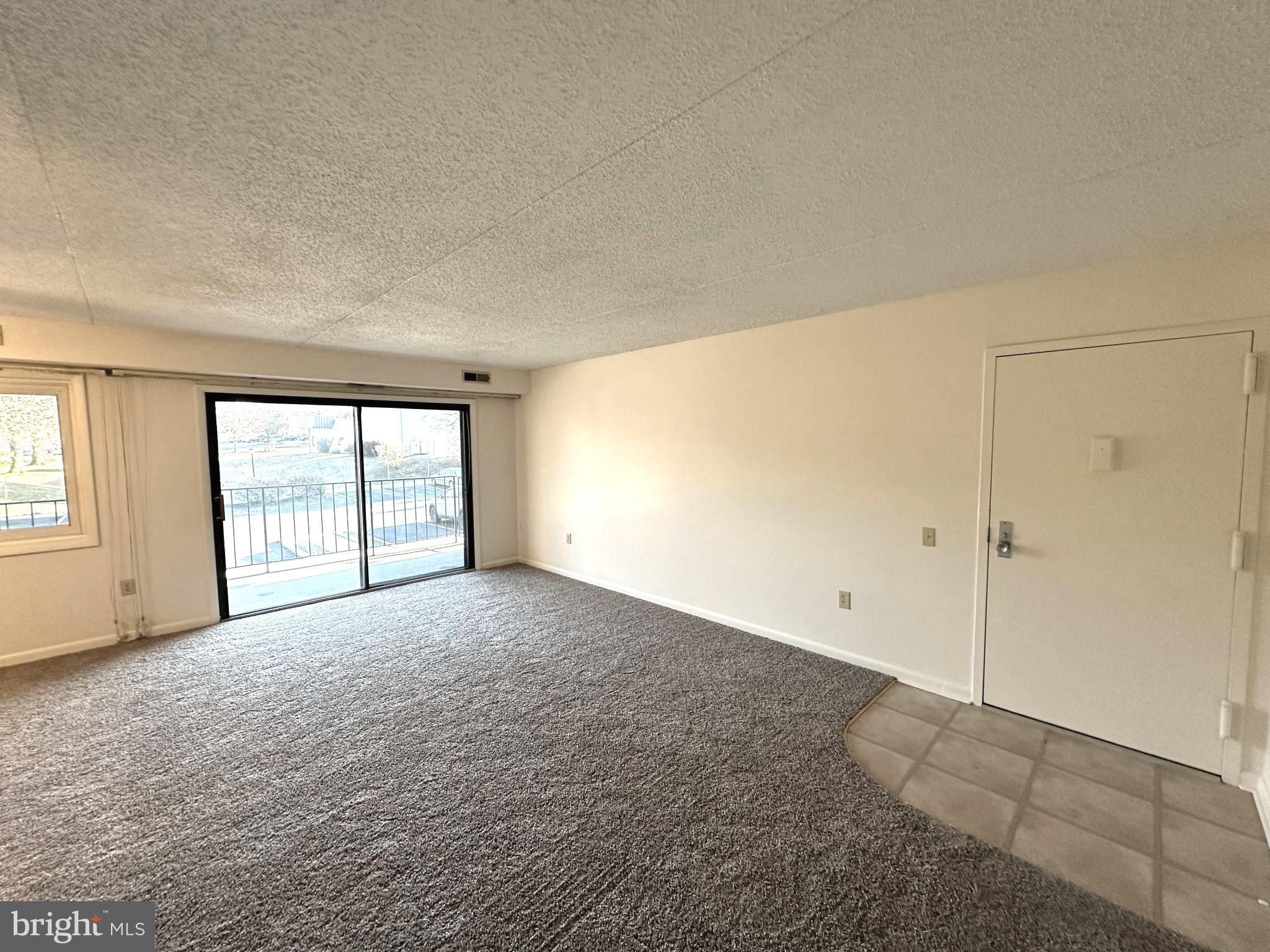 EDGEWOOD - Residential Lease