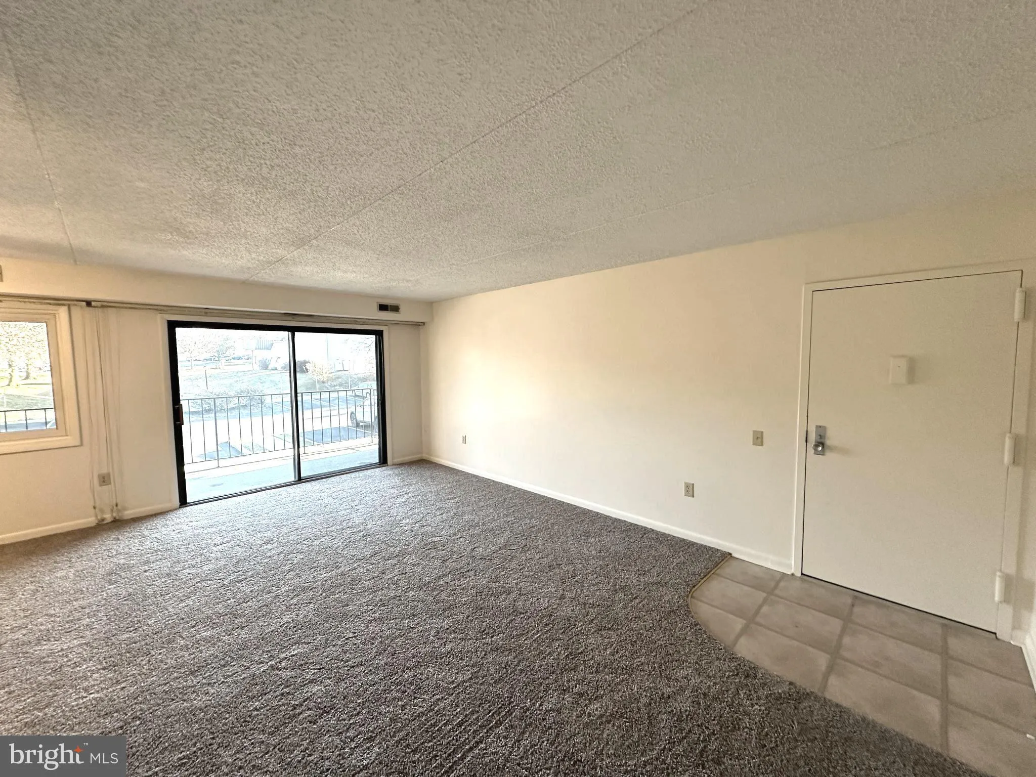 Hagerstown, Maryland 21740, United States, 2 Bedrooms Bedrooms, ,2 BathroomsBathrooms,Residential,Active,90594