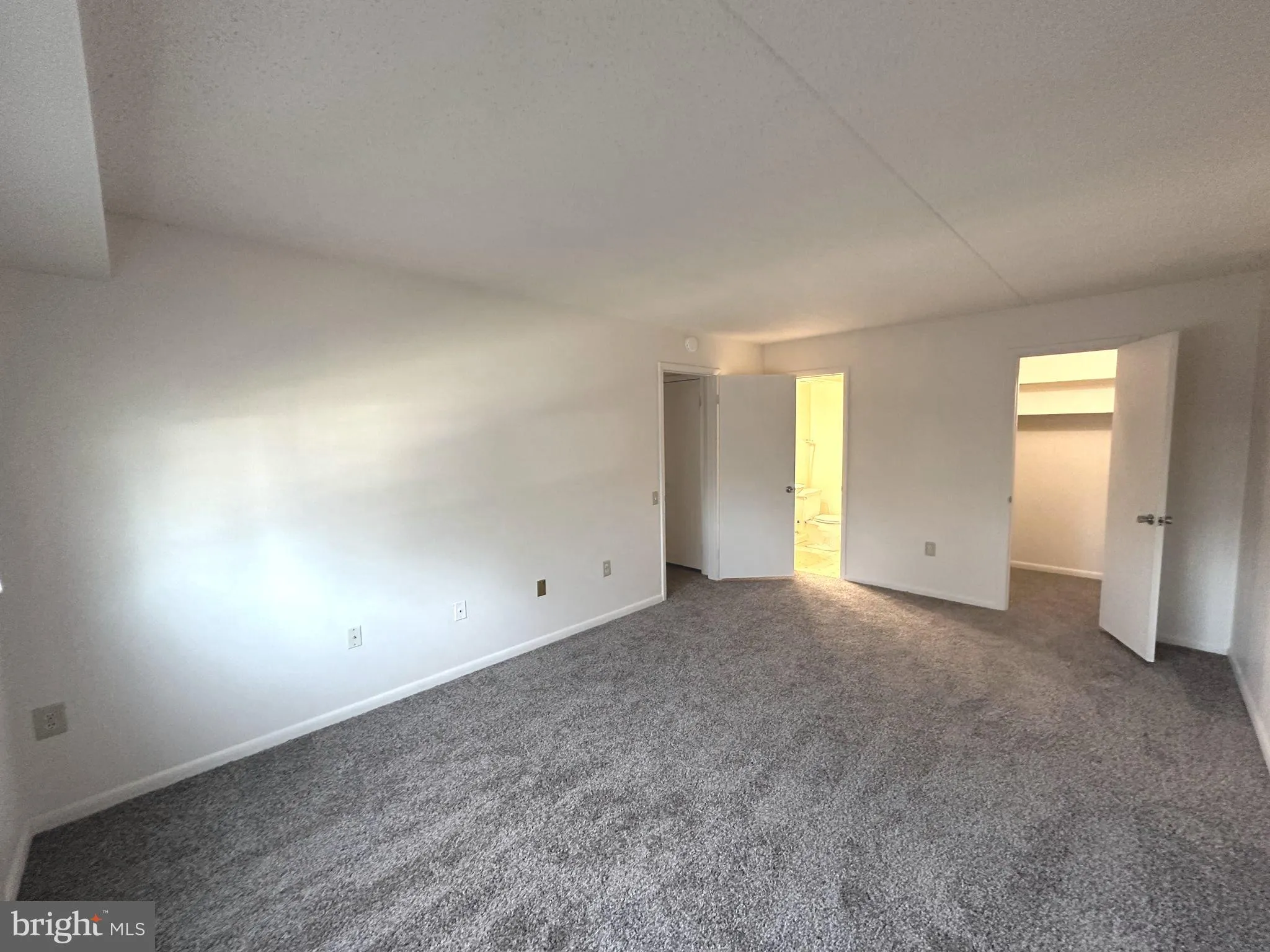 Hagerstown, Maryland 21740, United States, 2 Bedrooms Bedrooms, ,2 BathroomsBathrooms,Residential,Active,90594