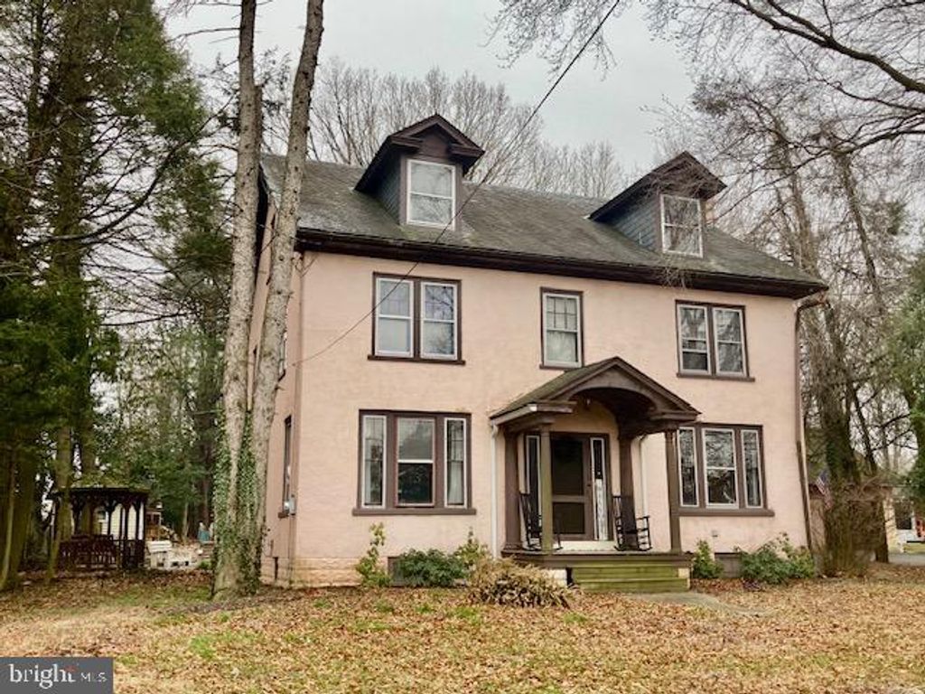 Photo of 2142 New Holland Pike, Lancaster, PA 17601 (MLS # PALA2051648)