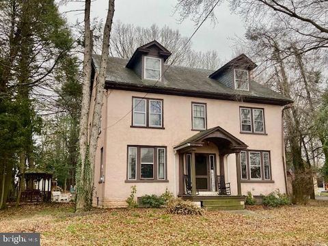 Photo of 2142 New Holland Pike, Lancaster, PA 17601 (MLS # PALA2051648)