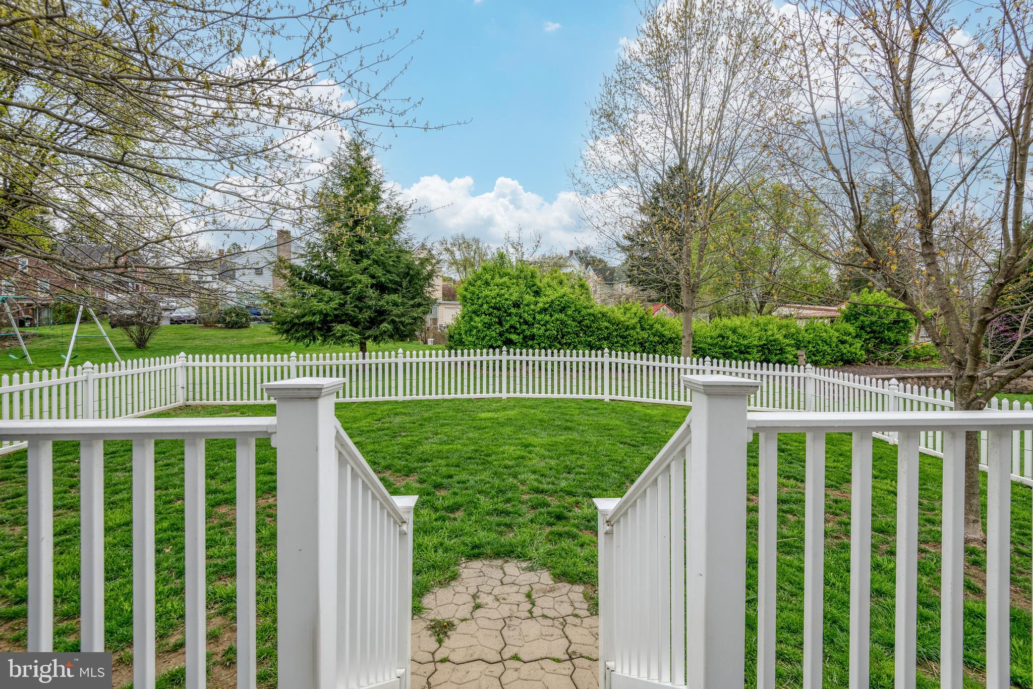 MOUNTVILLE BOROUGH - Residential