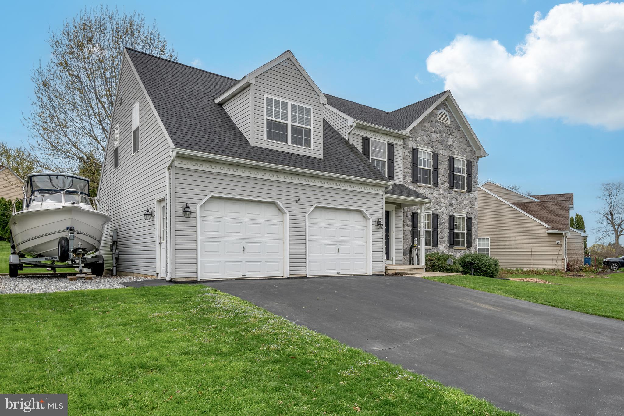 MOUNTVILLE BOROUGH - Residential