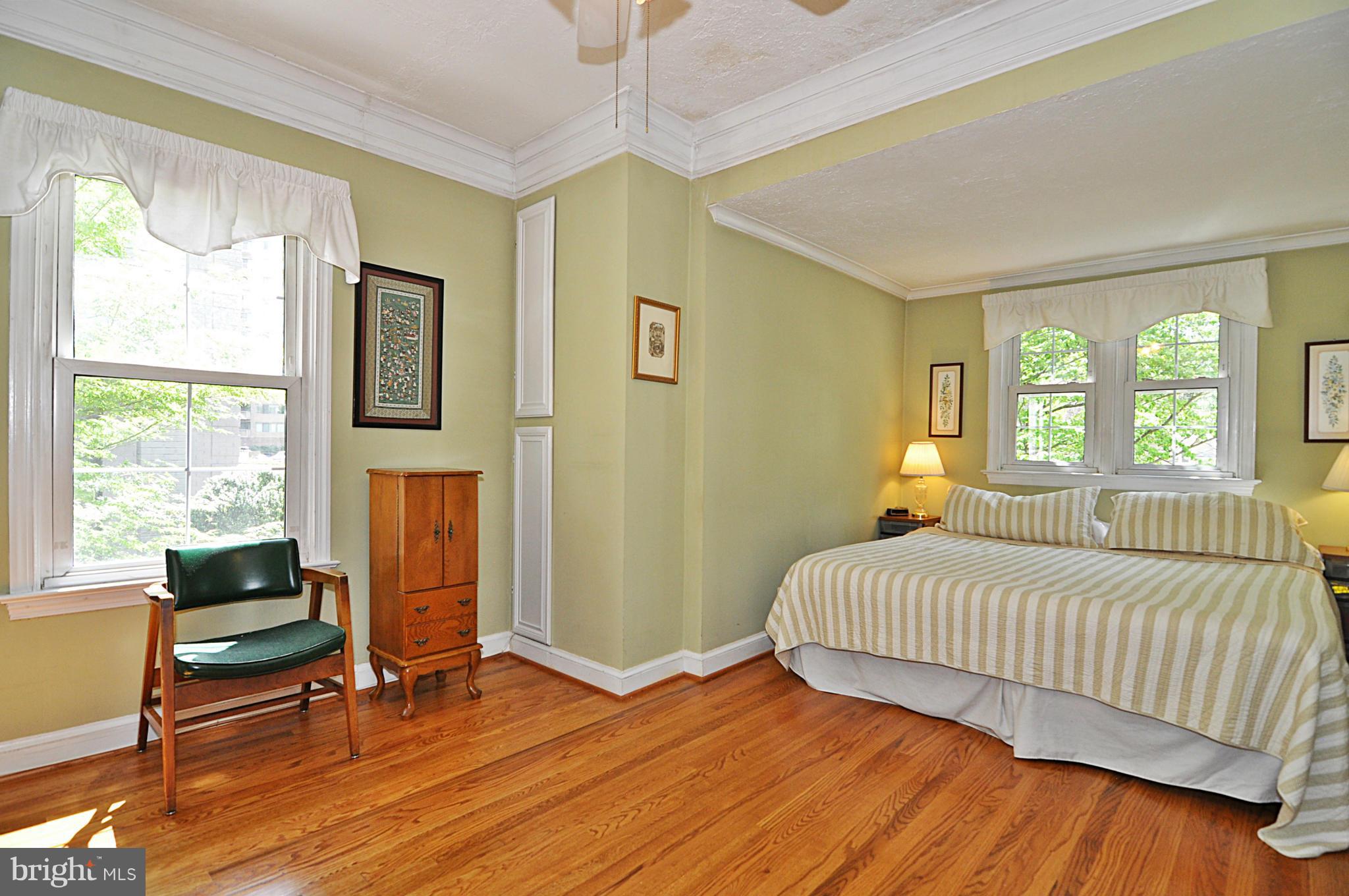 AURORA HILLS - Residential