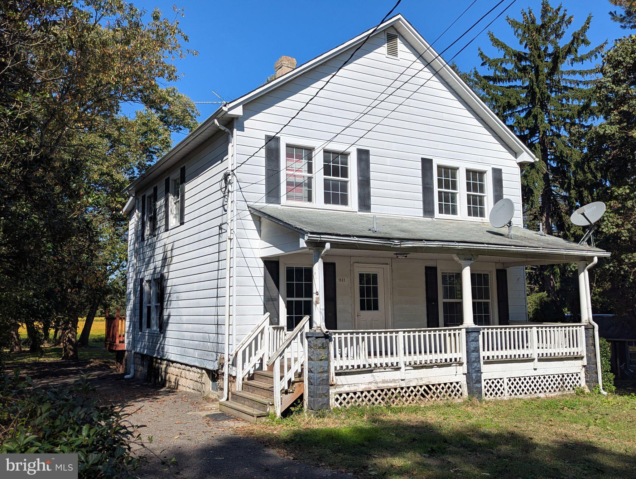 1522 MAPLE AVENUE