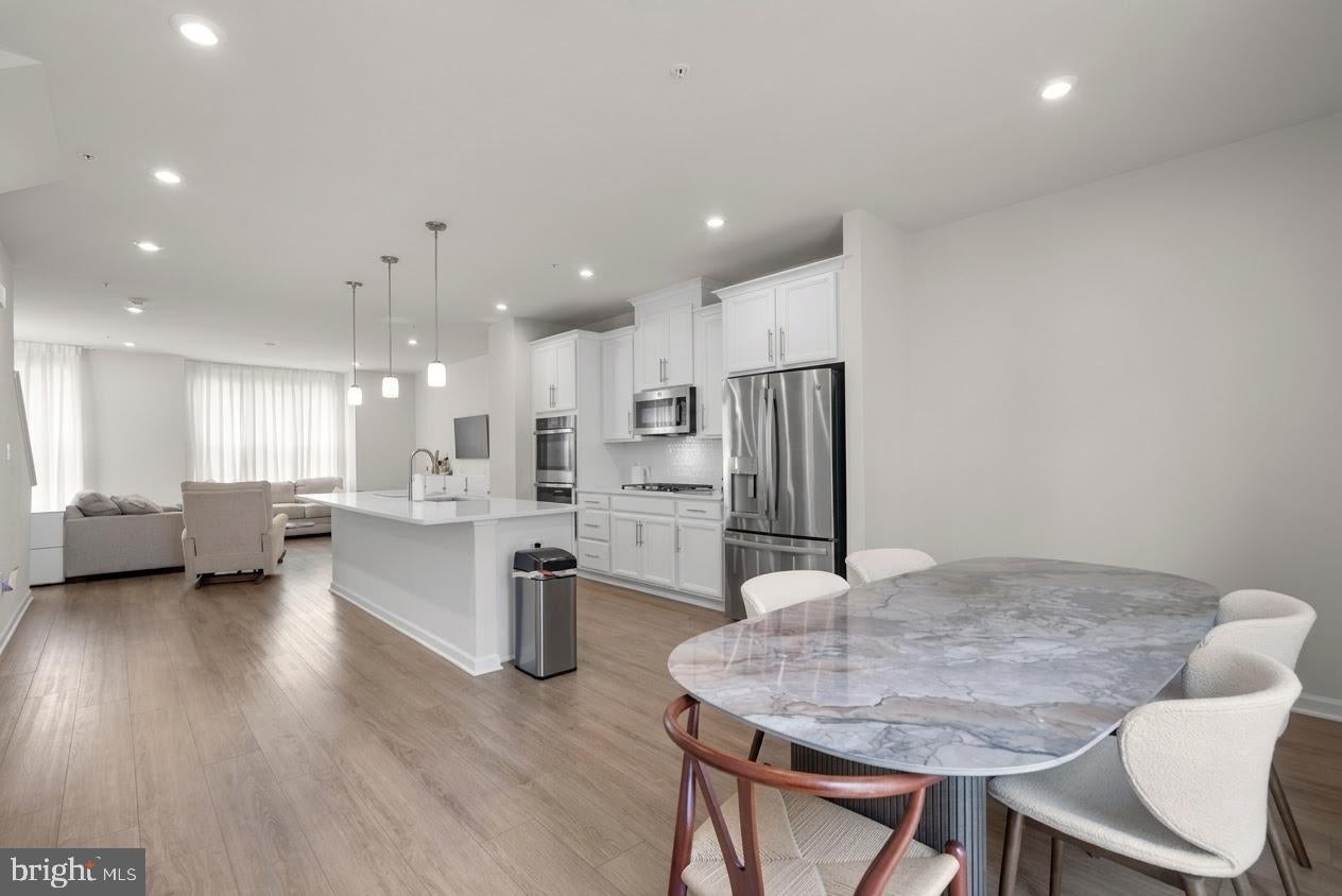 3564 STELLA BLUE DRIVE