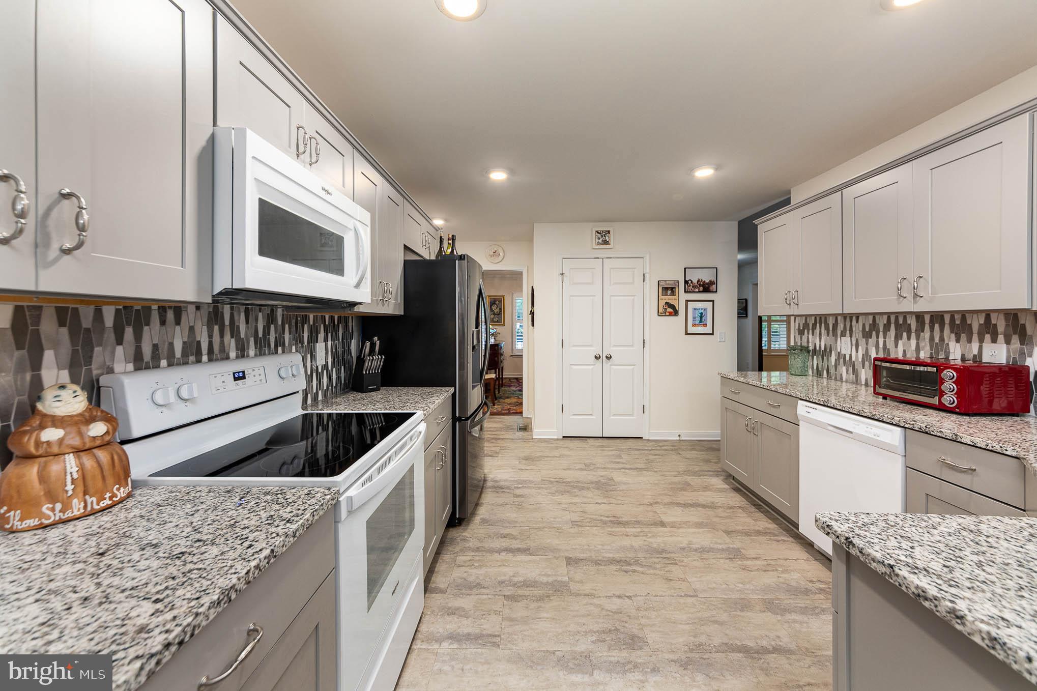 LAKE OF THE WOODS - Residential