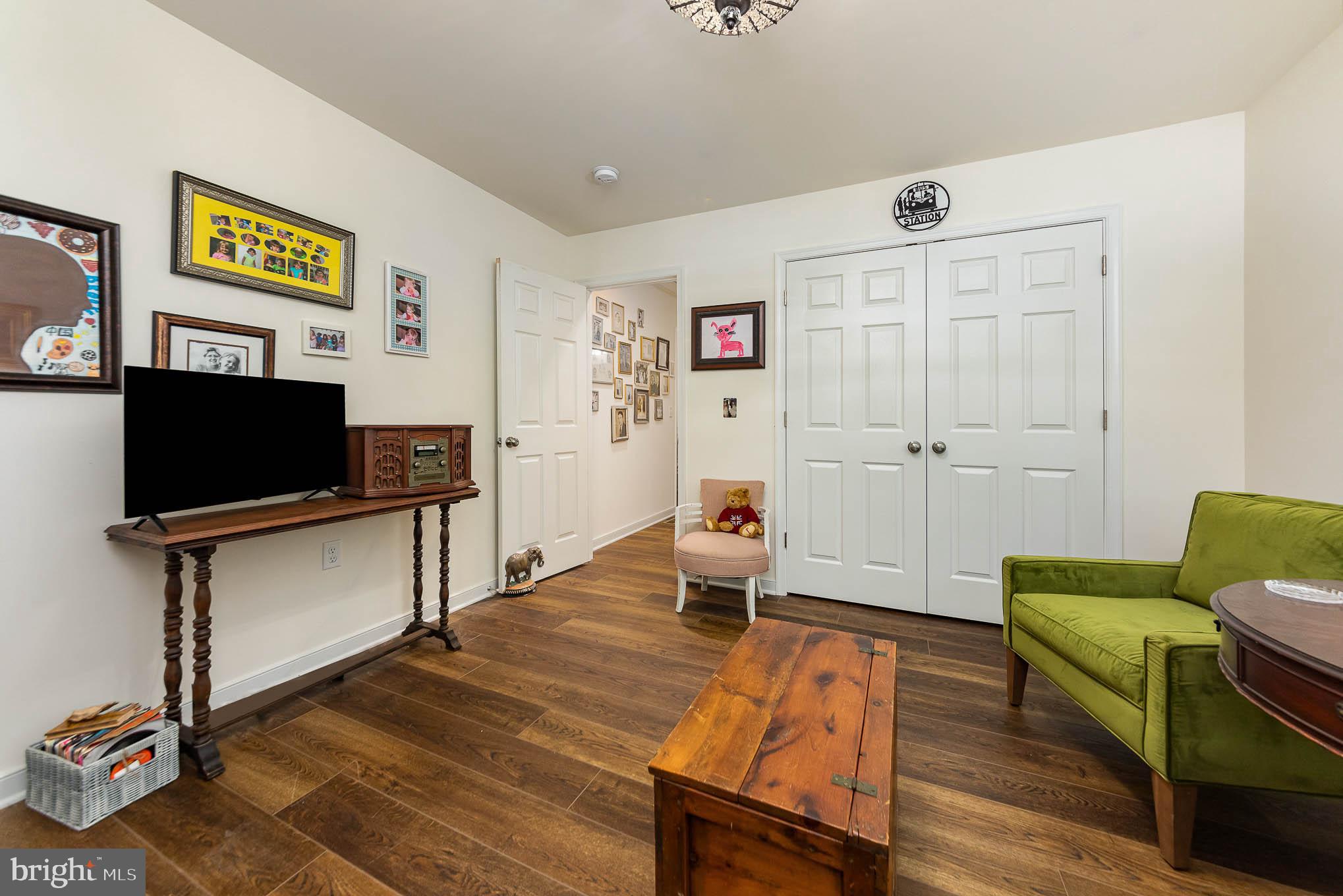 LAKE OF THE WOODS - Residential