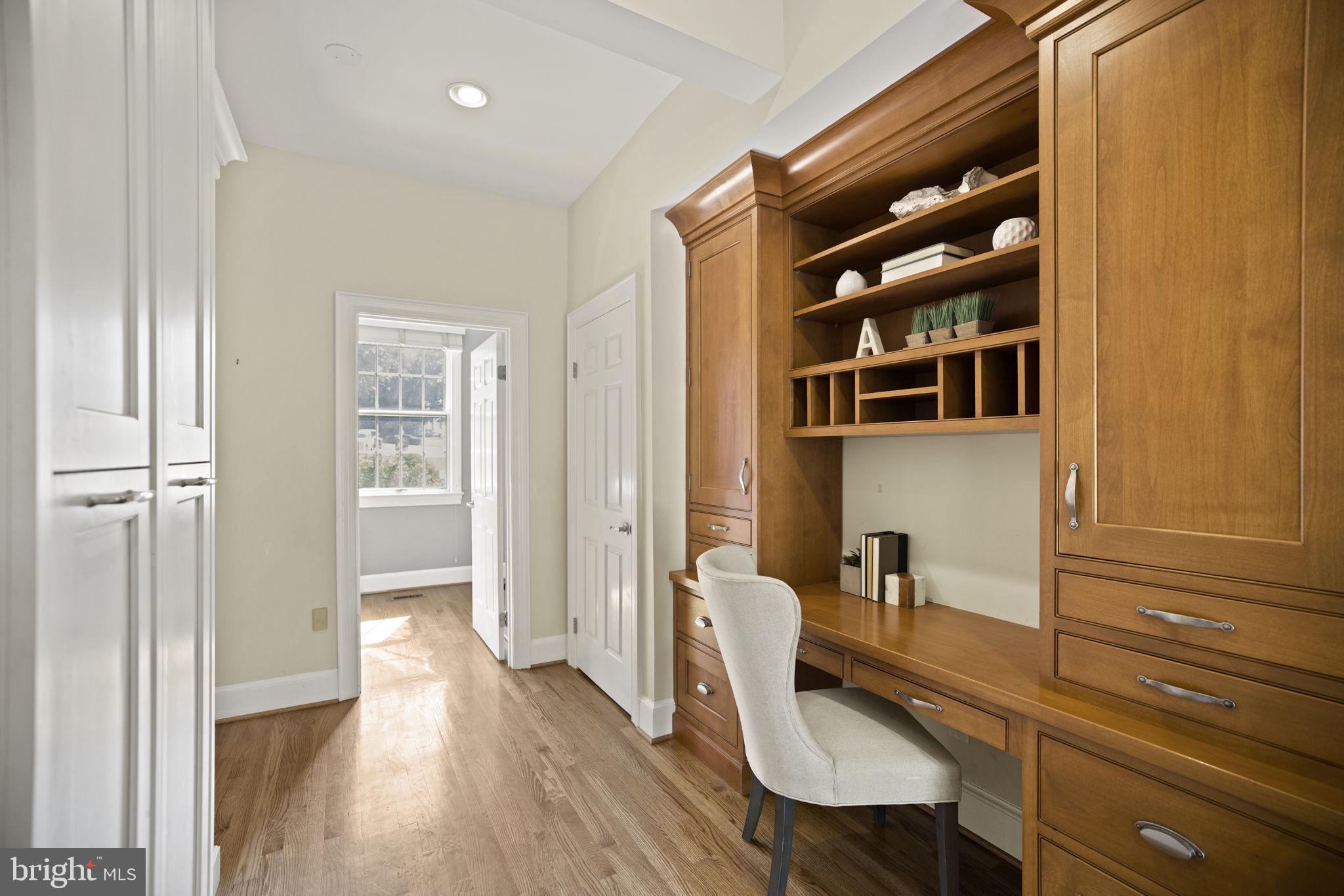 BELLE RIVE - Residential