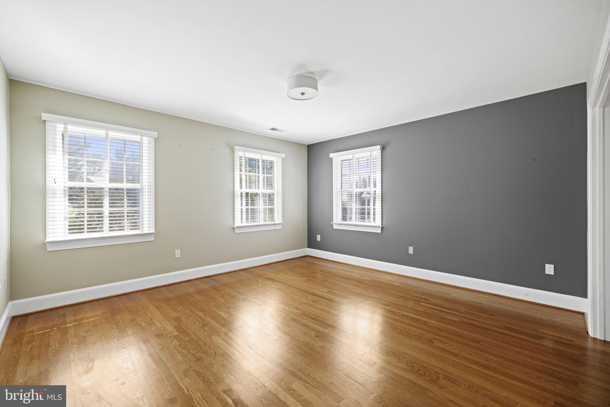 BELLE RIVE - Residential