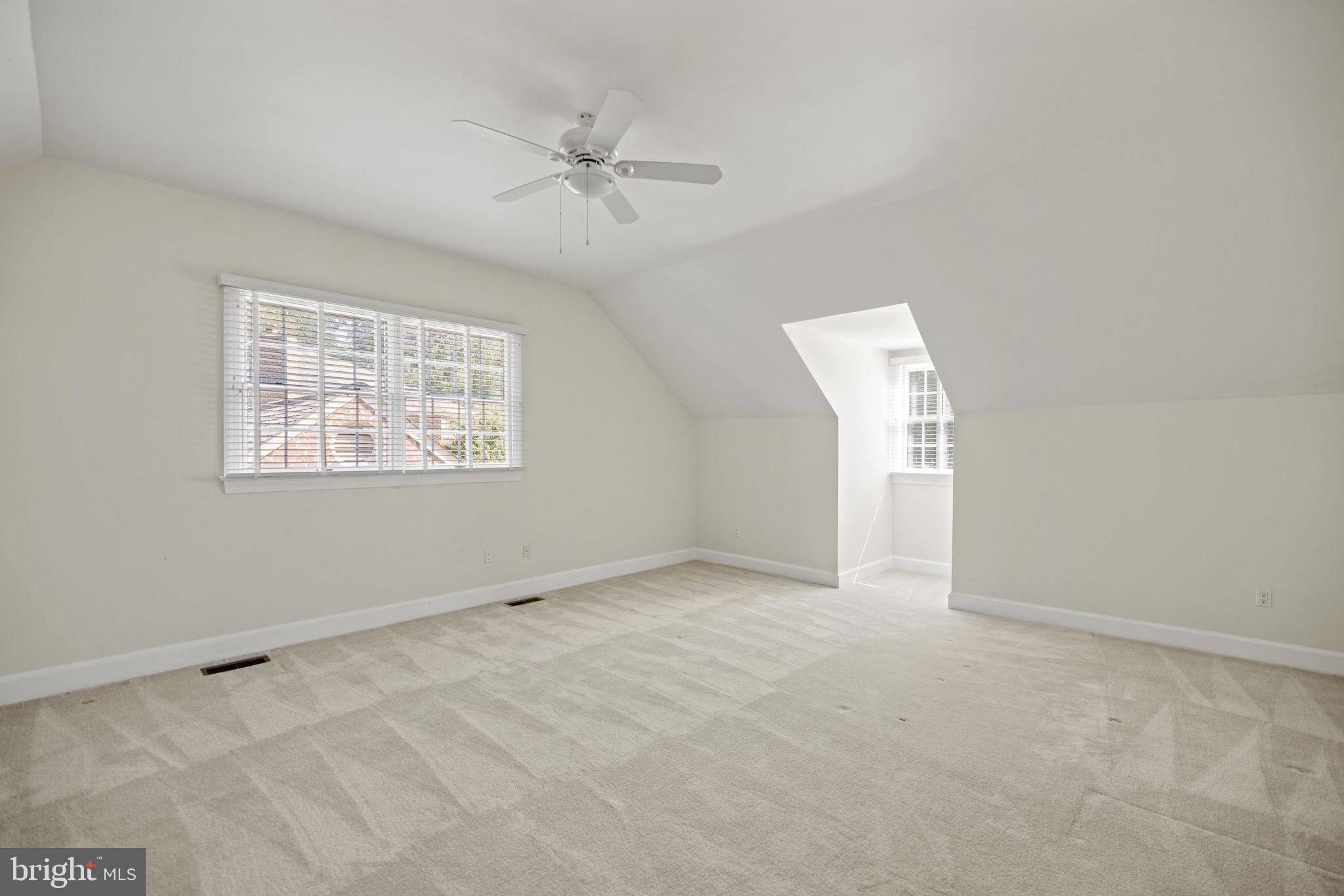 BELLE RIVE - Residential