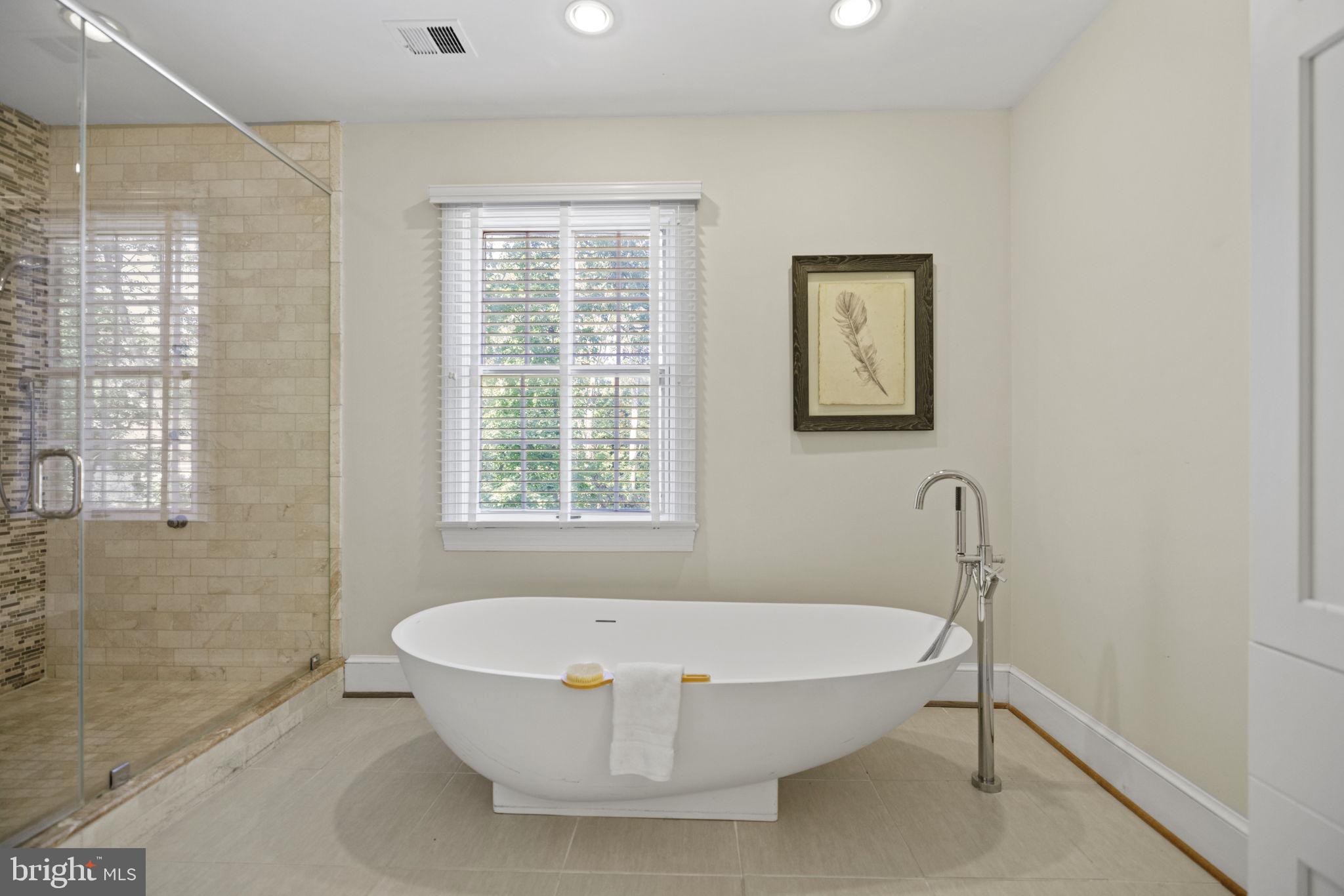 BELLE RIVE - Residential