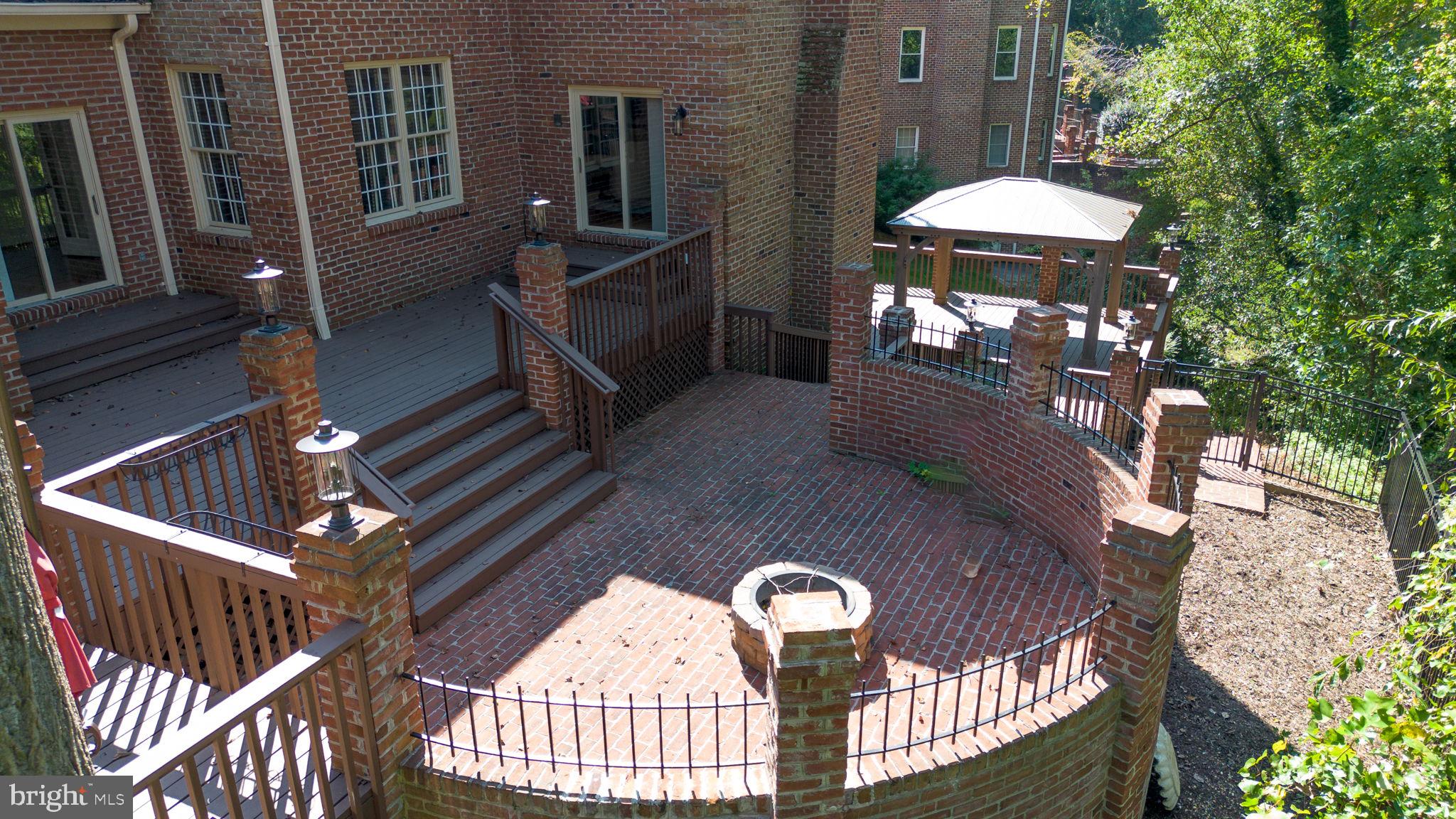 BELLE RIVE - Residential