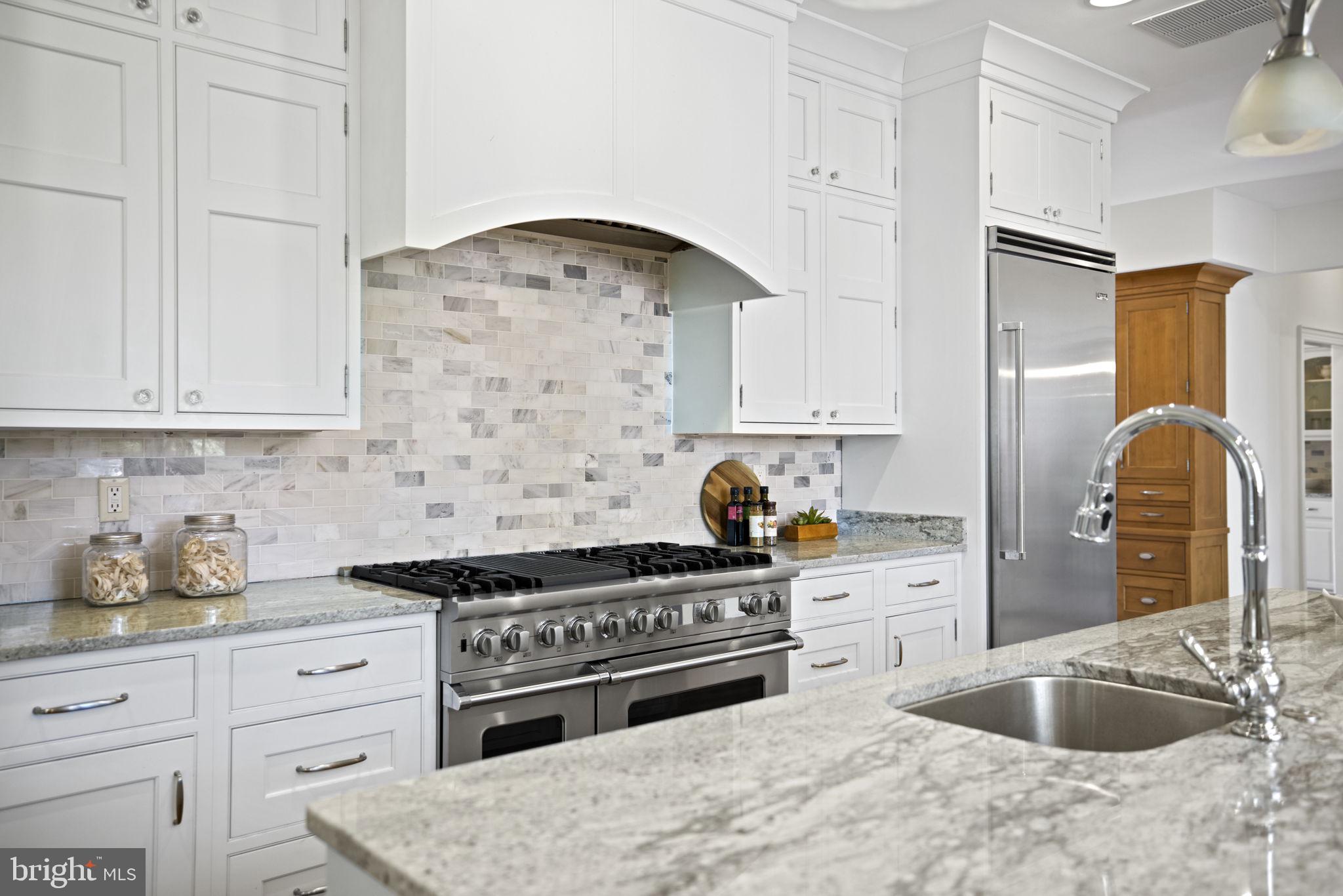 BELLE RIVE - Residential