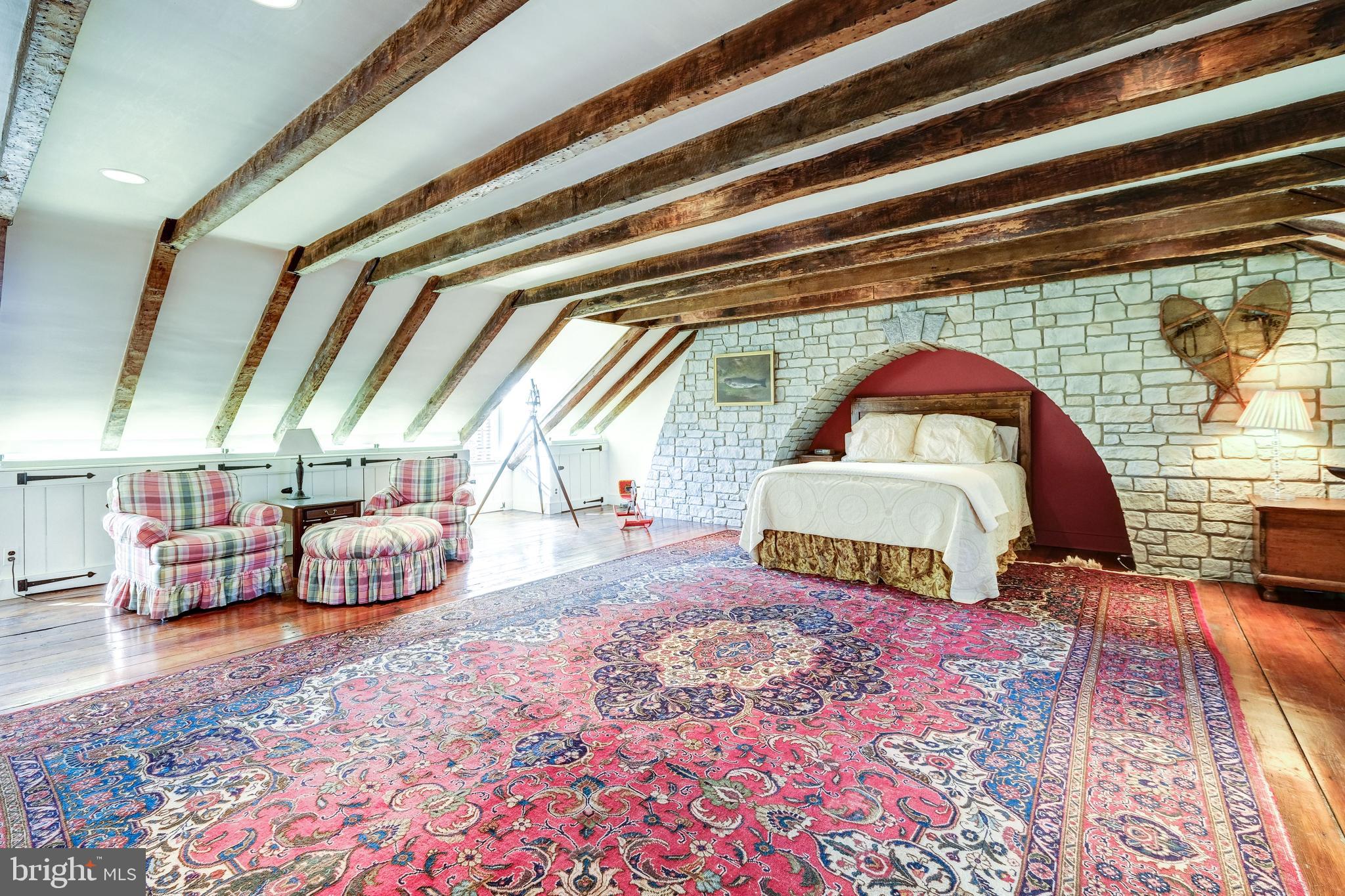 OLD TOWN ALEXANDRIA - Residential