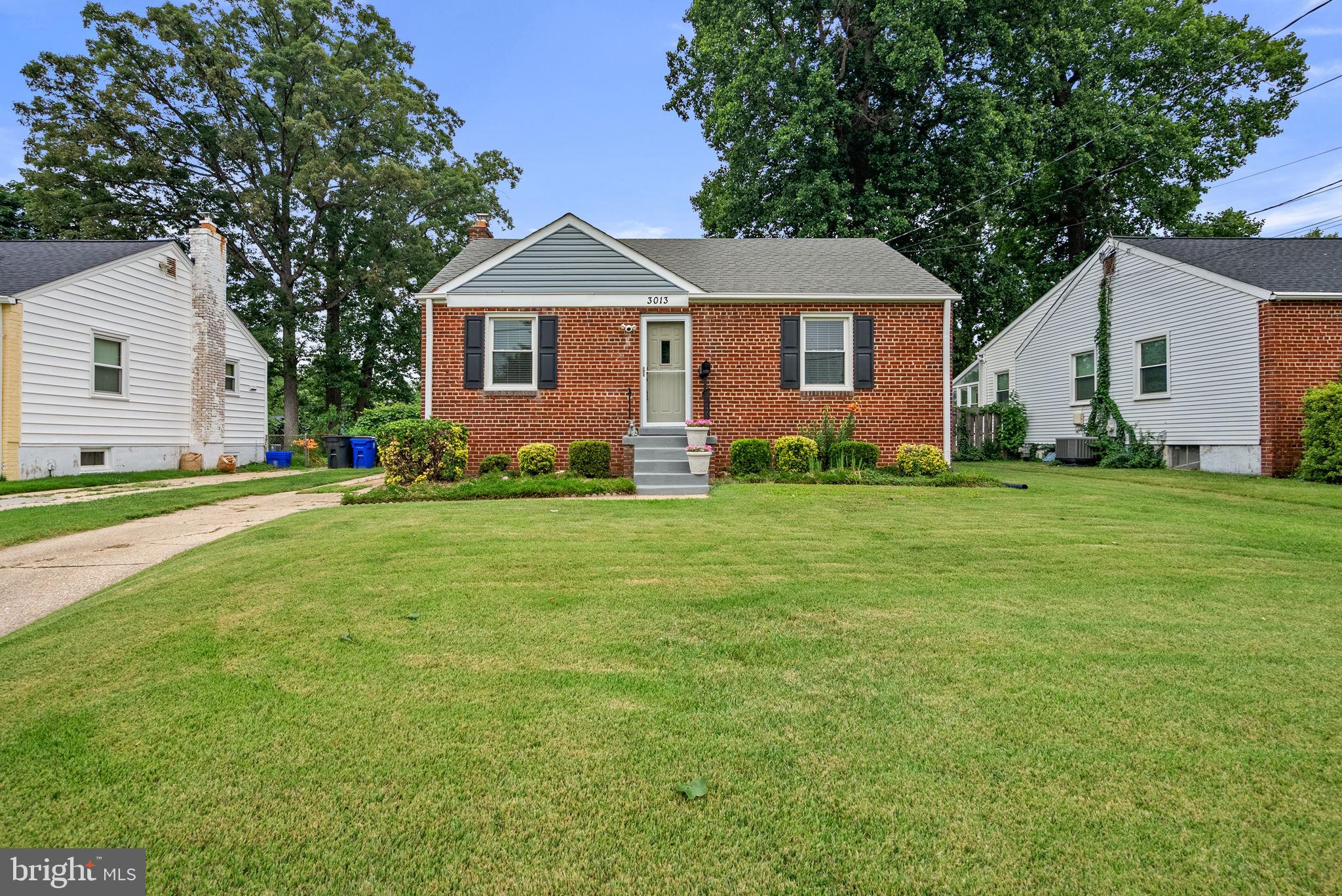 3013 MEDWAY STREET