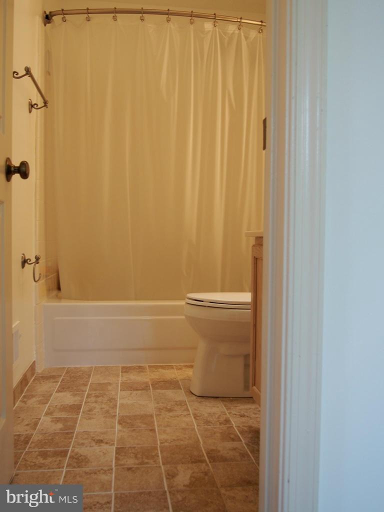 KINGSTOWNE - Residential