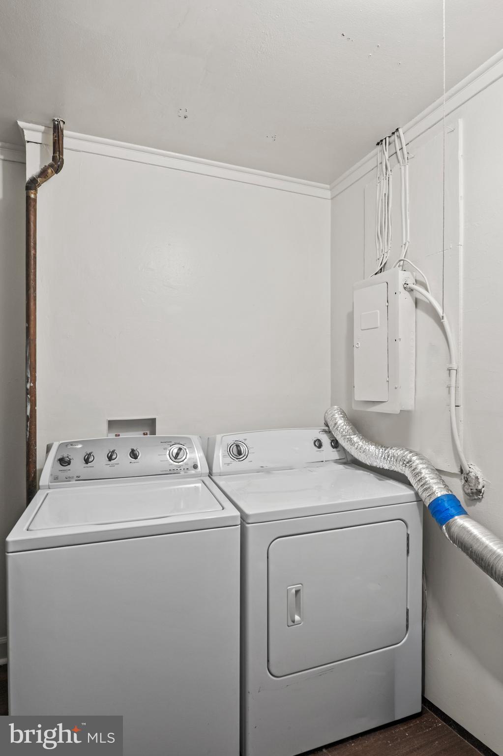 FAIRLAWN-LAUREL - Residential