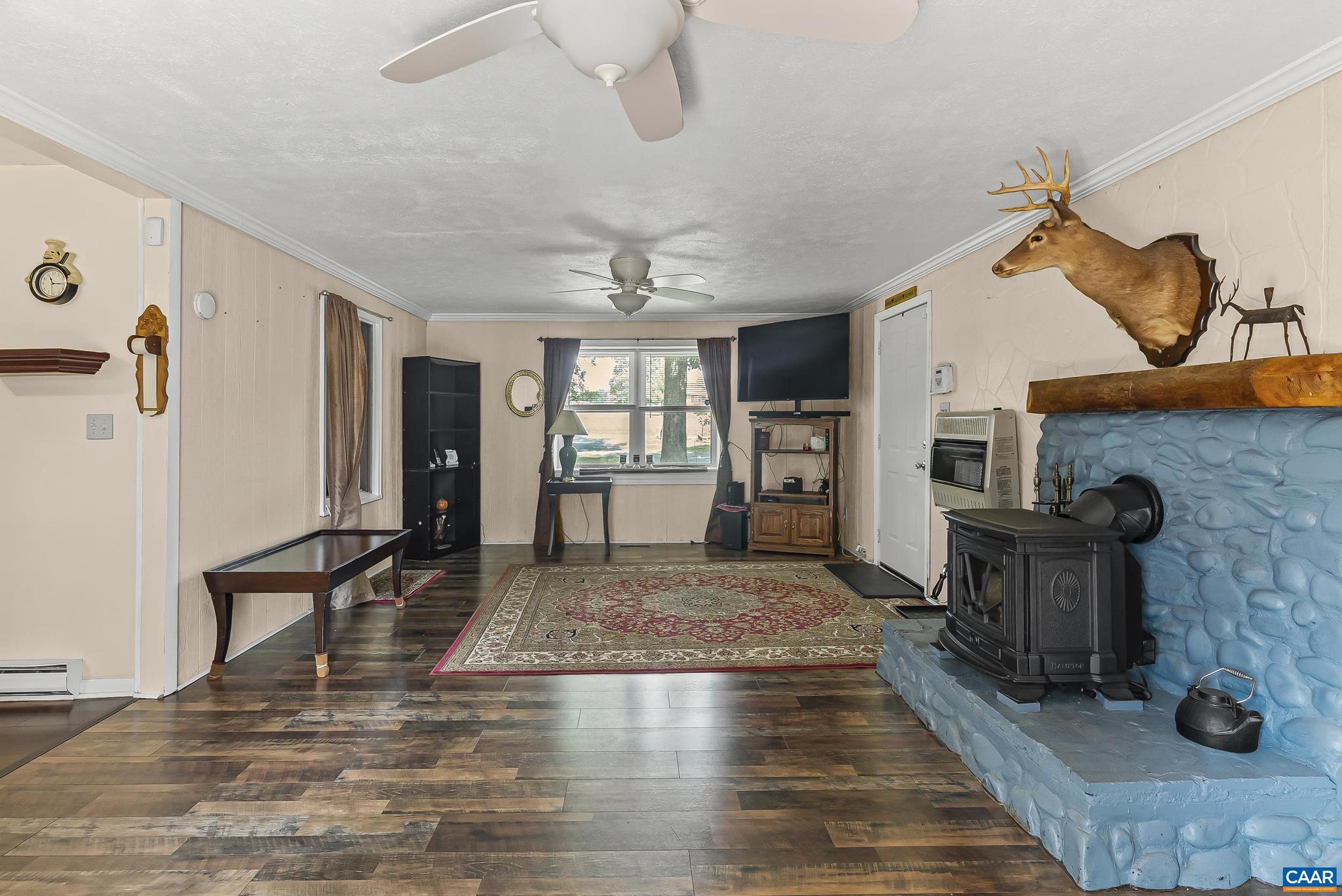 3765 GREEN CREEK RD