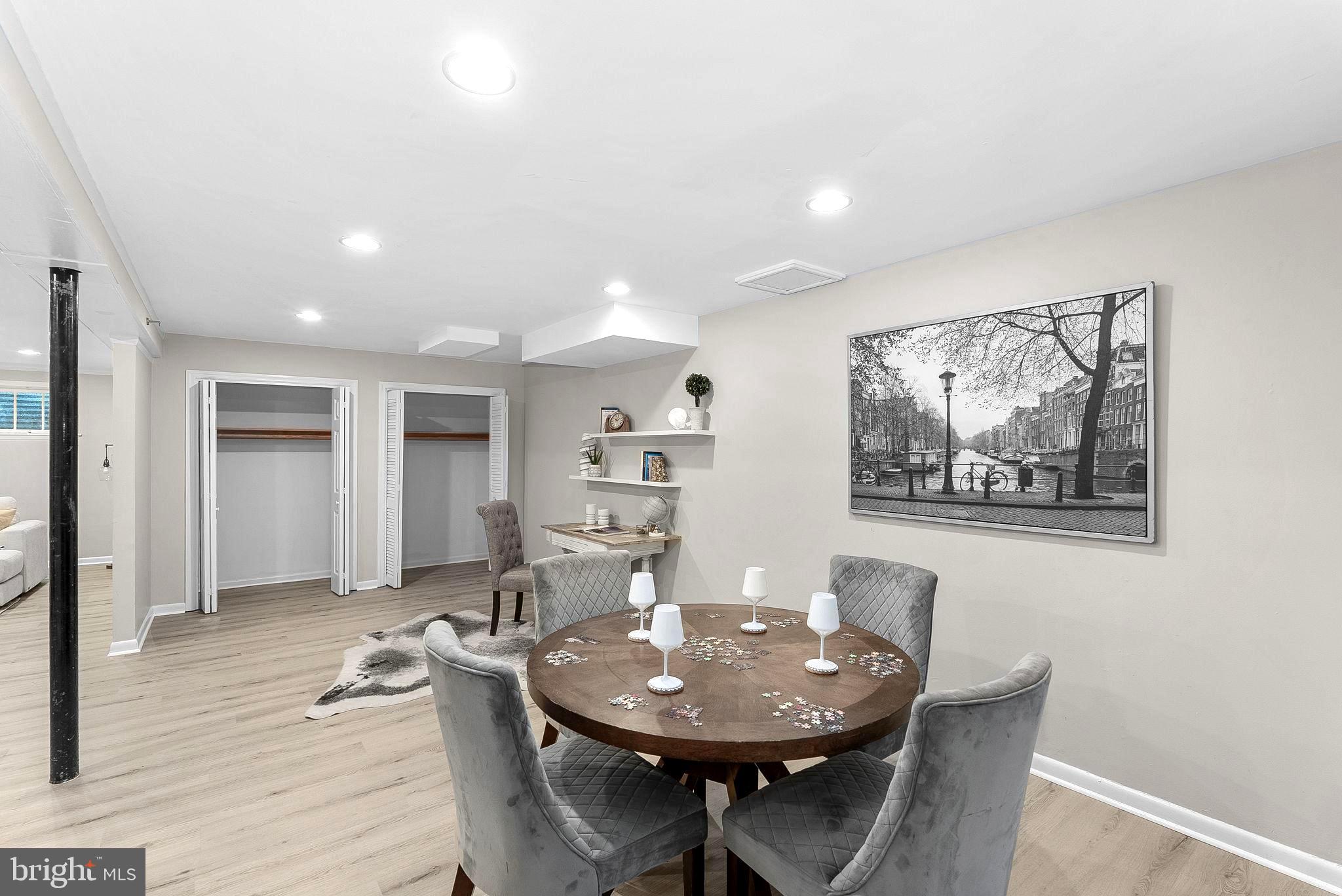 HILLMEAD - Residential