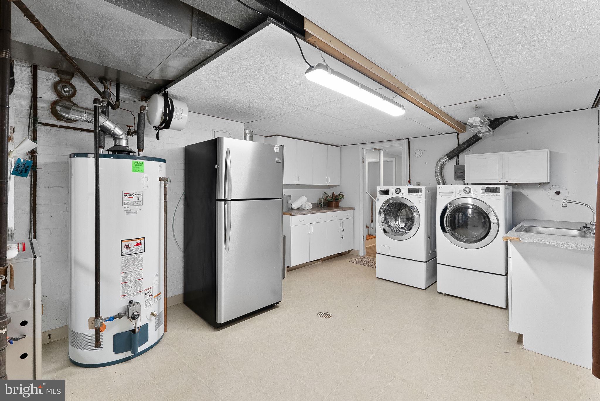 HILLMEAD - Residential