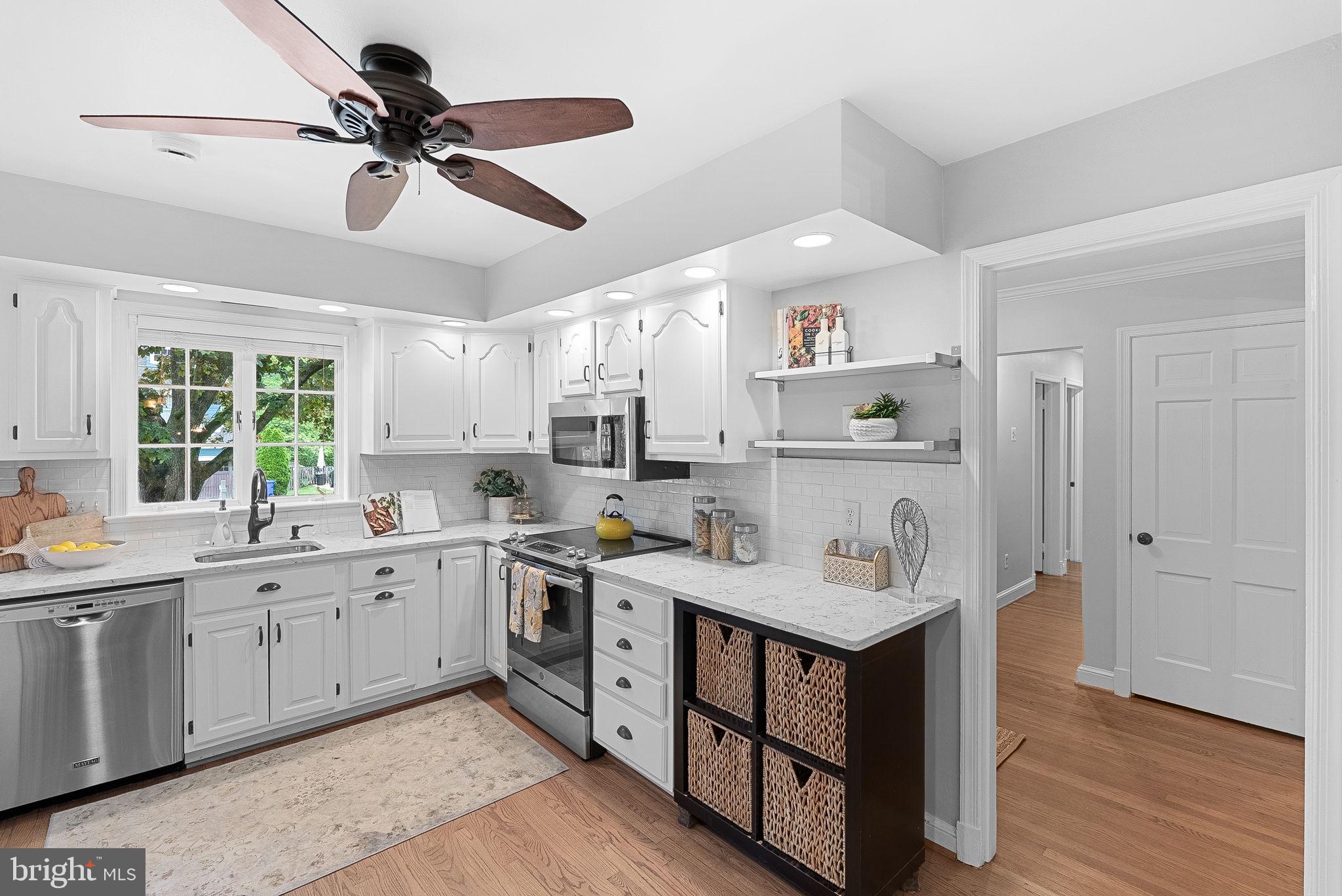 HILLMEAD - Residential