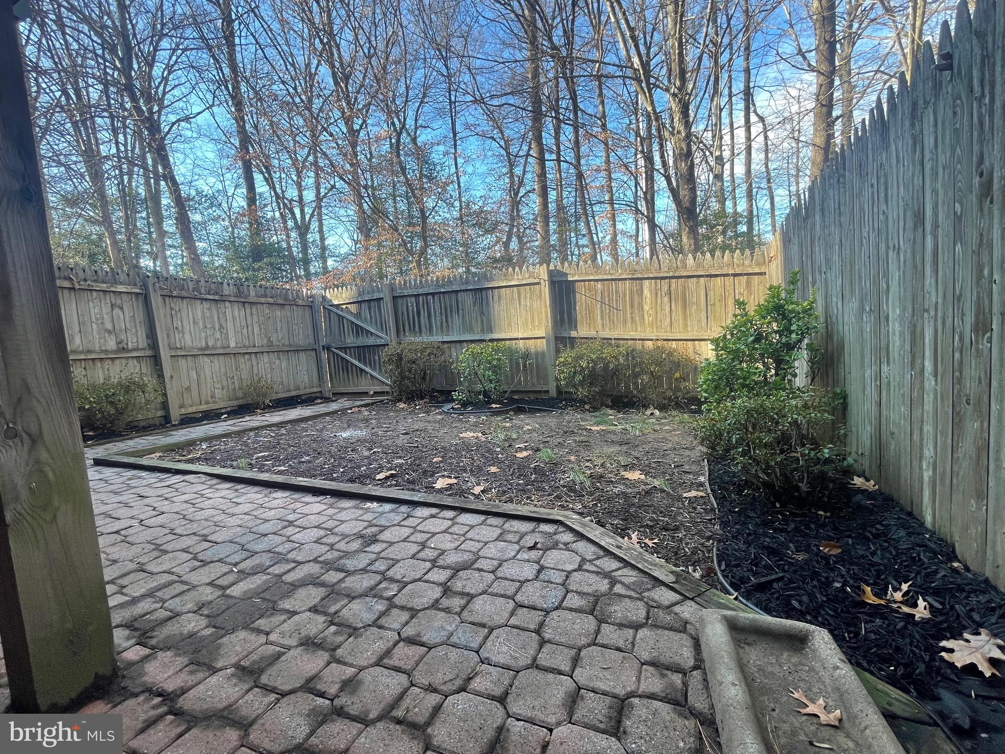 WESTBURY OAKS - Residential Lease