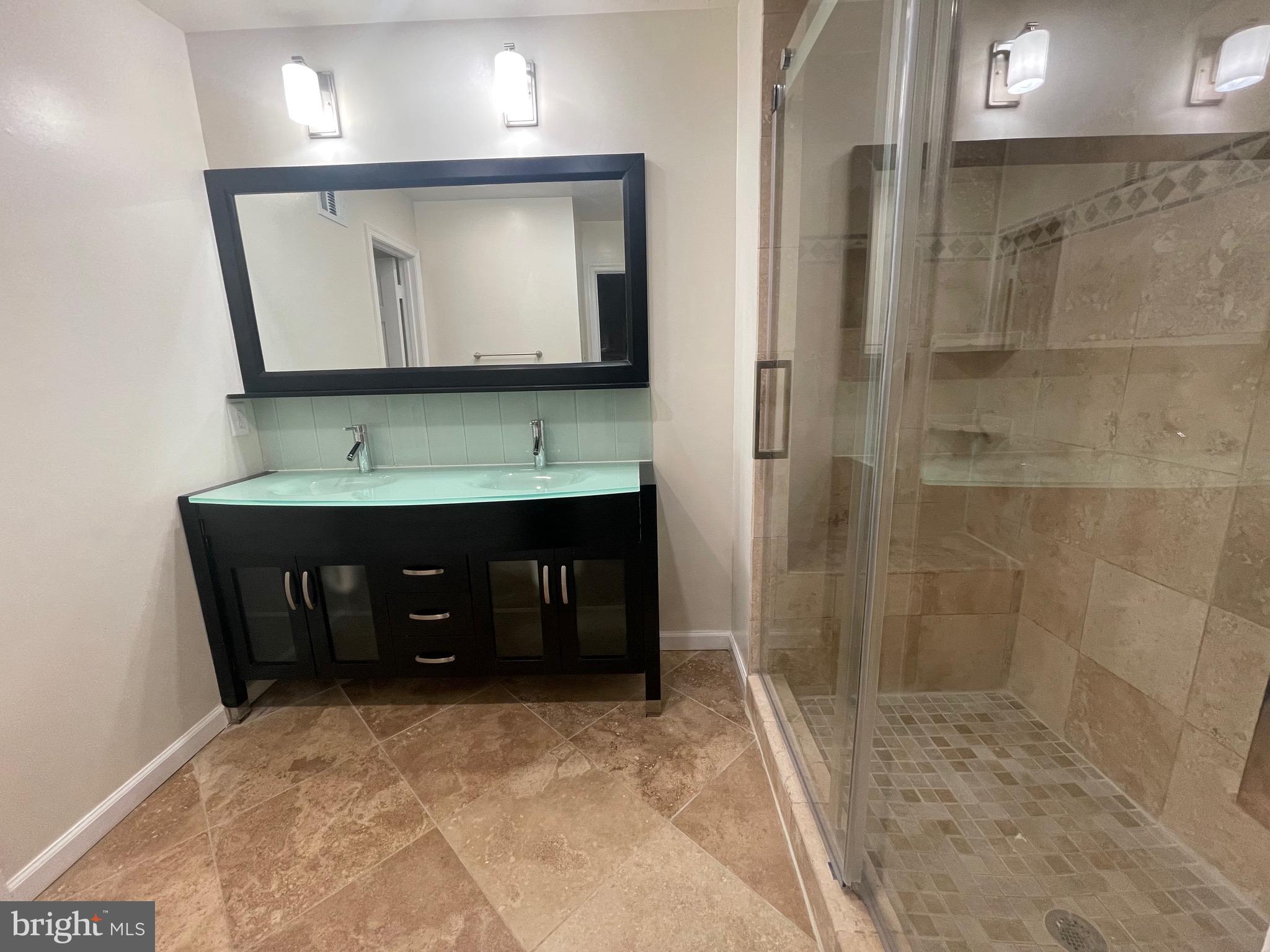 WESTBURY OAKS - Residential Lease