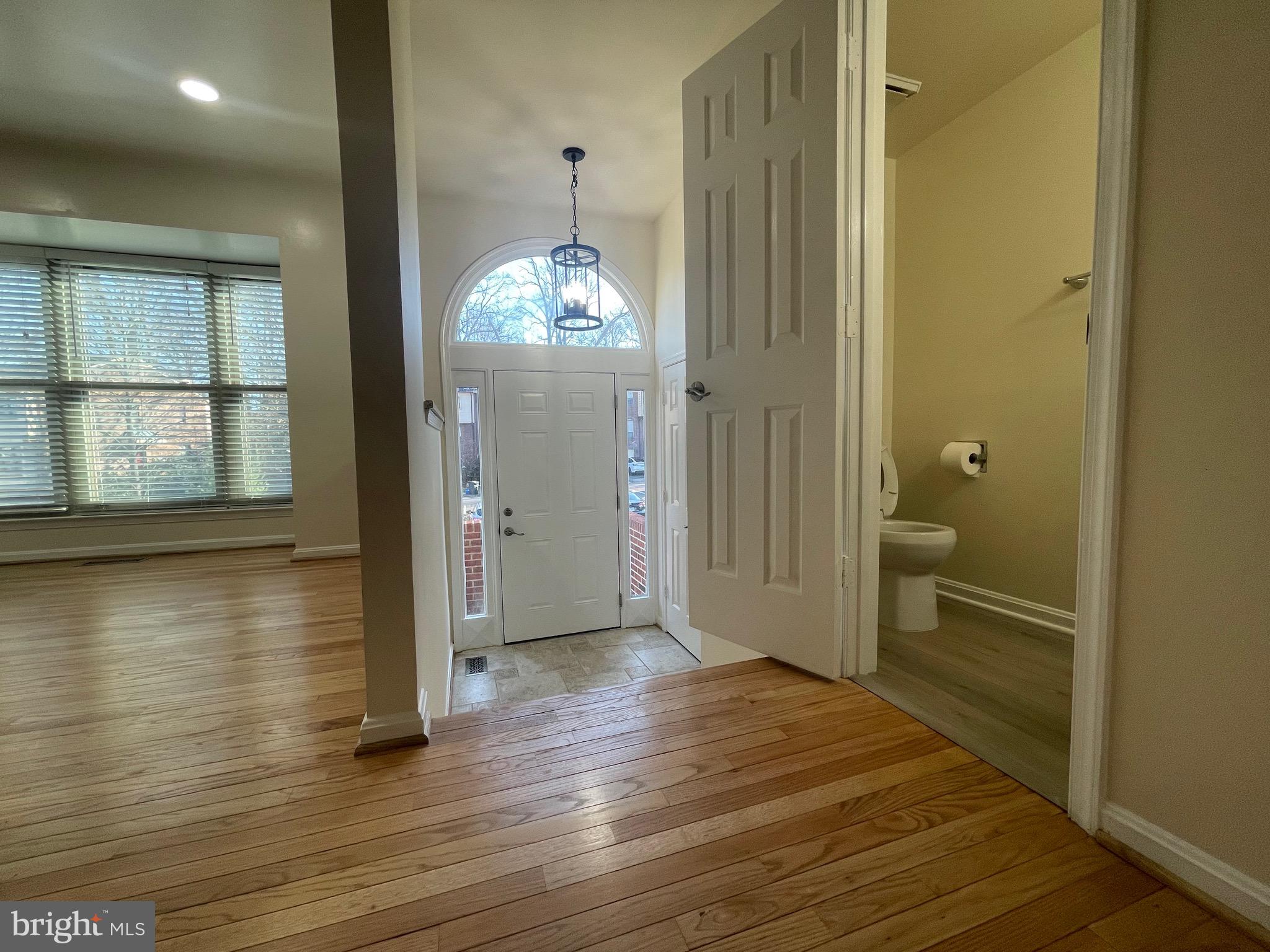 WESTBURY OAKS - Residential Lease