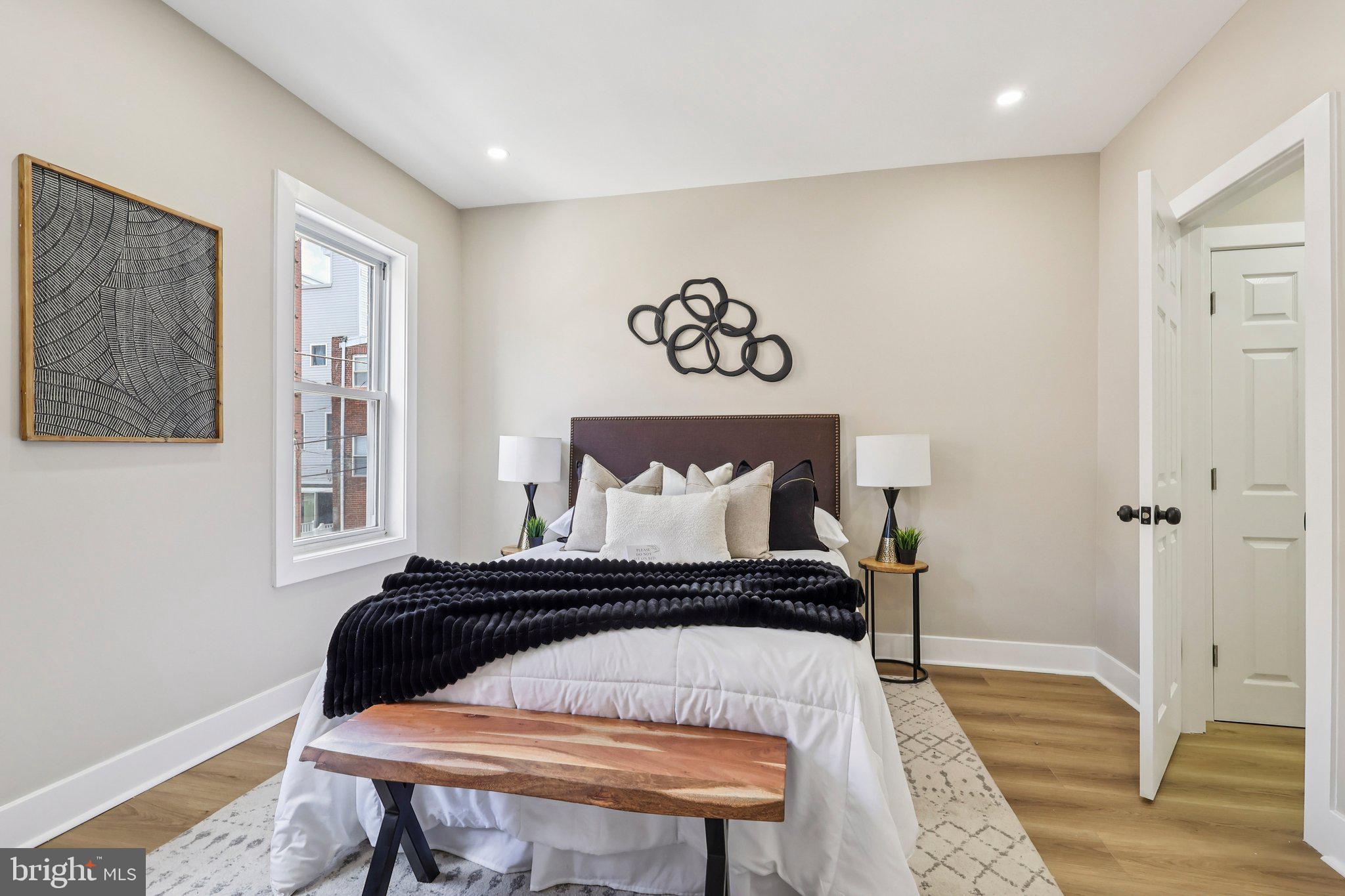 WHITMAN - Residential