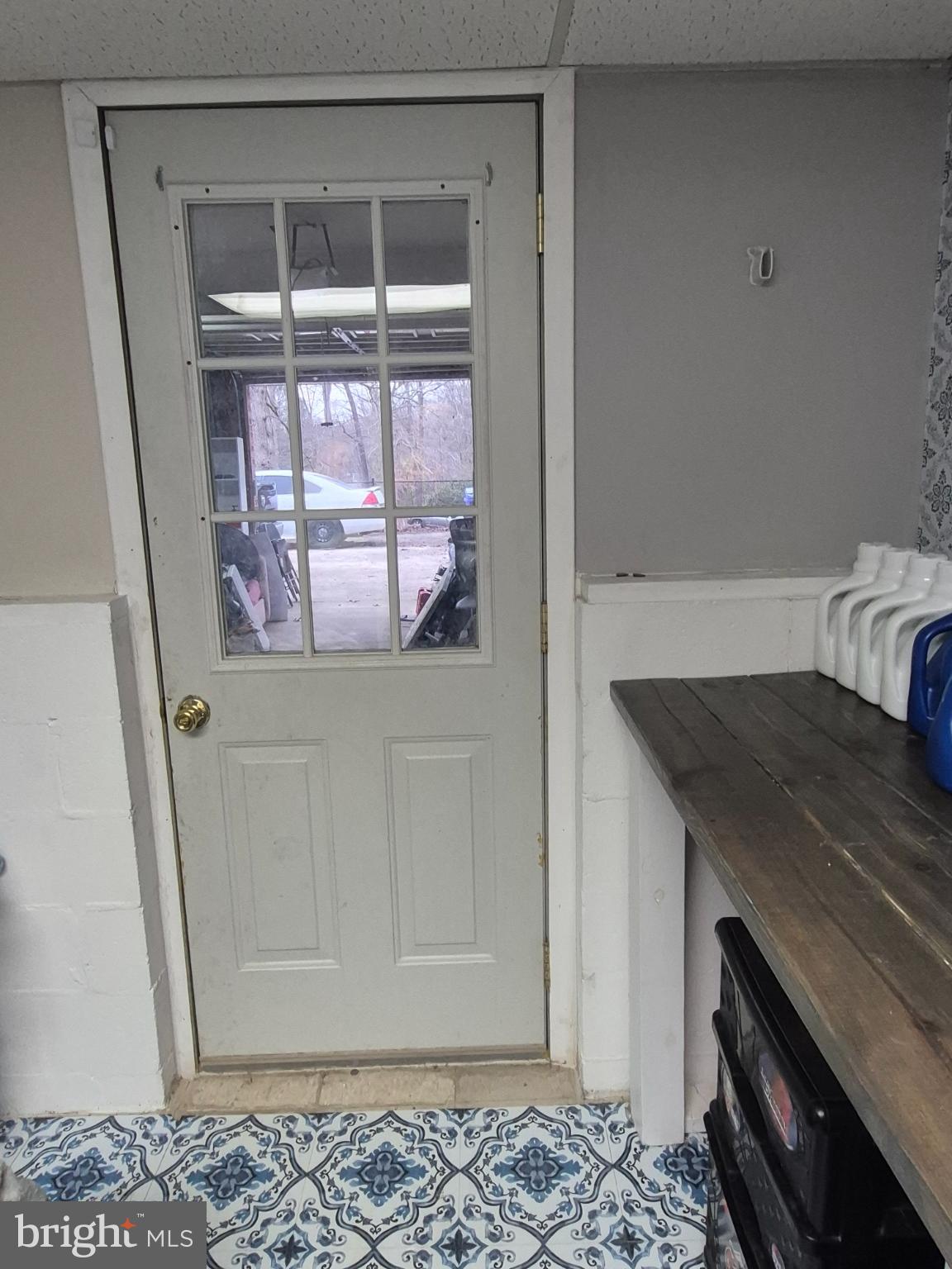 BEVERLY ESTATES - Residential