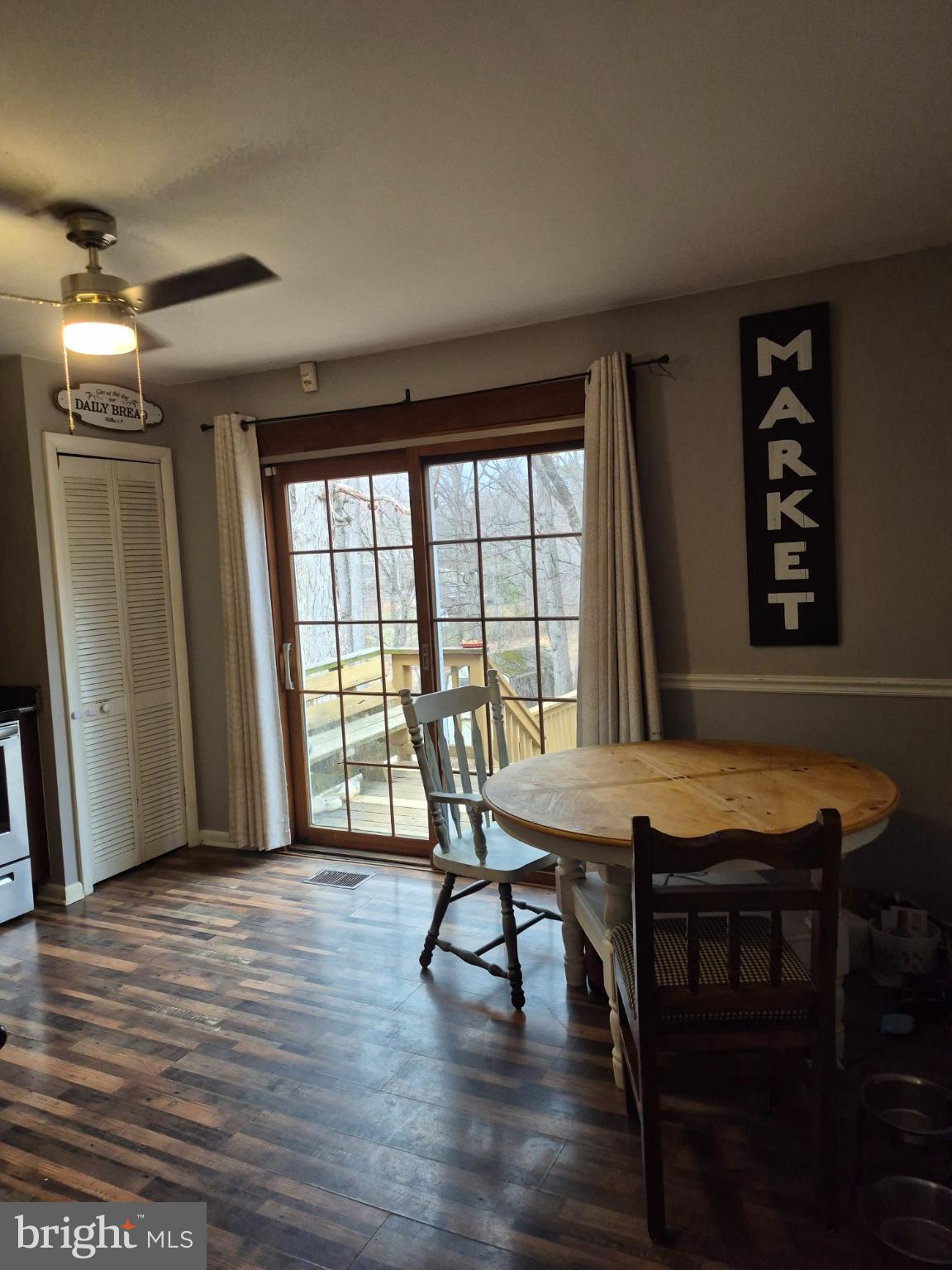 BEVERLY ESTATES - Residential