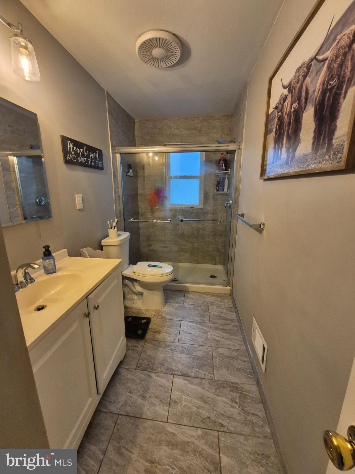 BEVERLY ESTATES - Residential