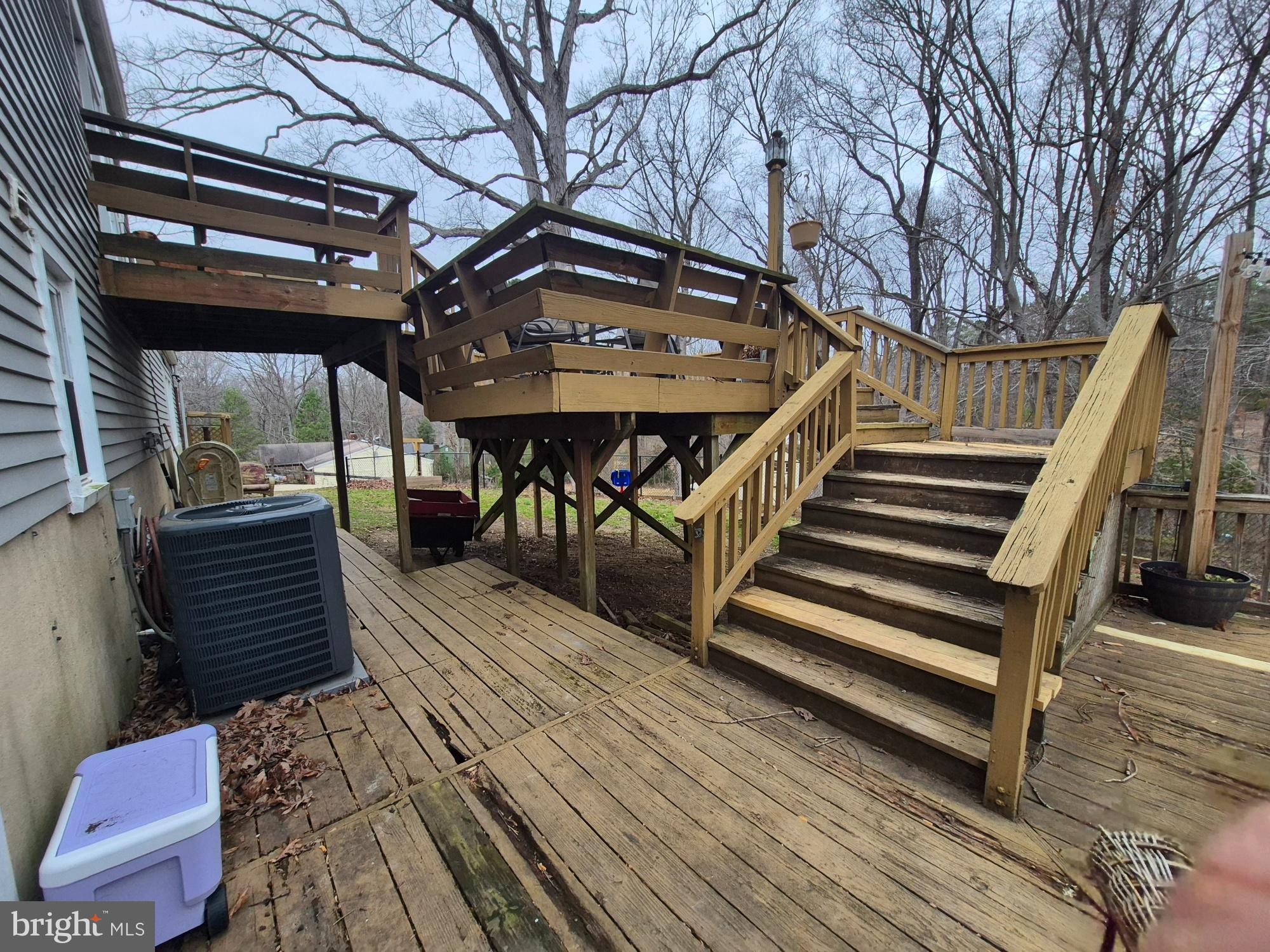 BEVERLY ESTATES - Residential